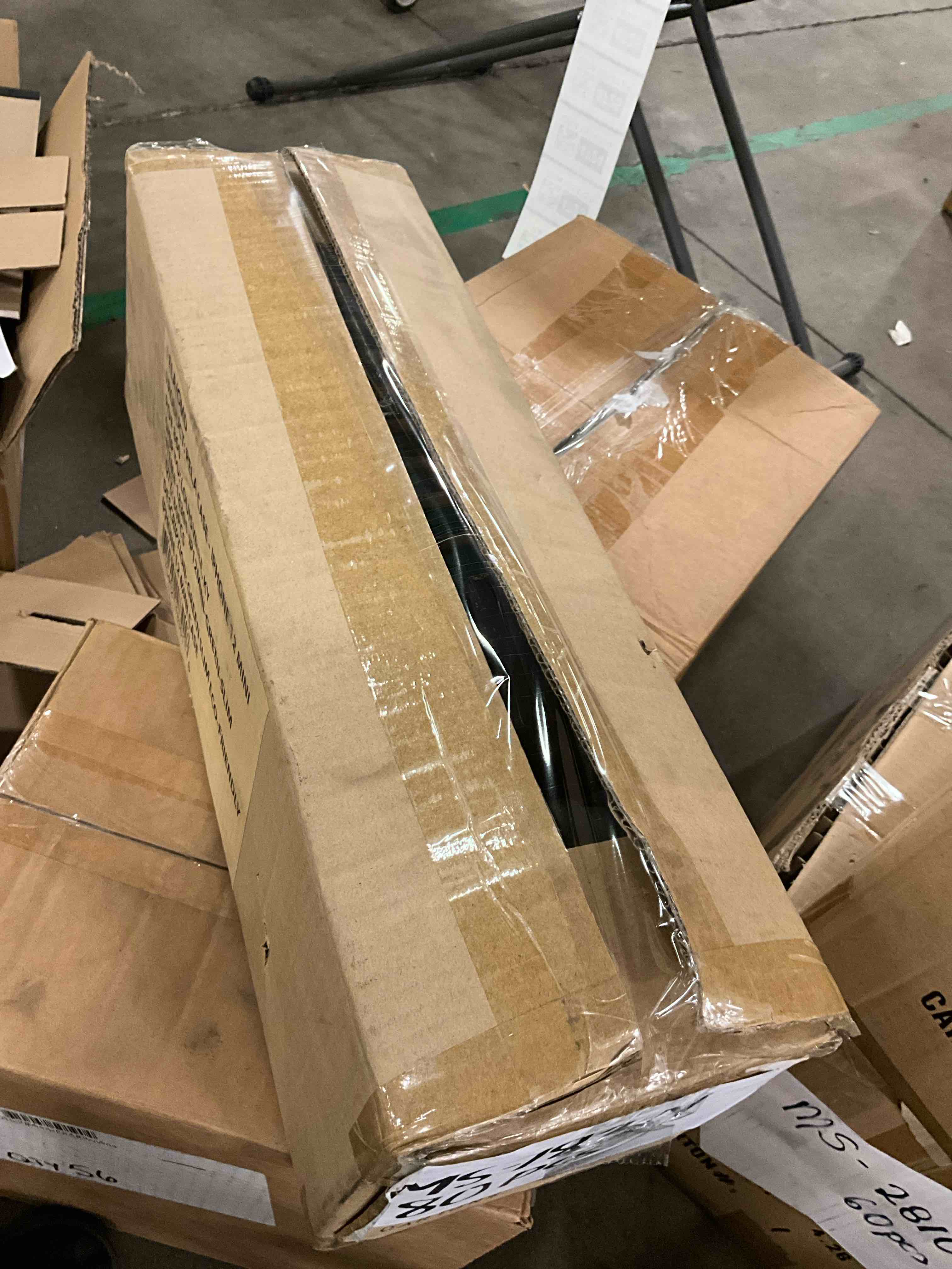 https://s3.amazonaws.com/lotting-images-prod/bidfta/PPE1799669_1755288361812.jpeg