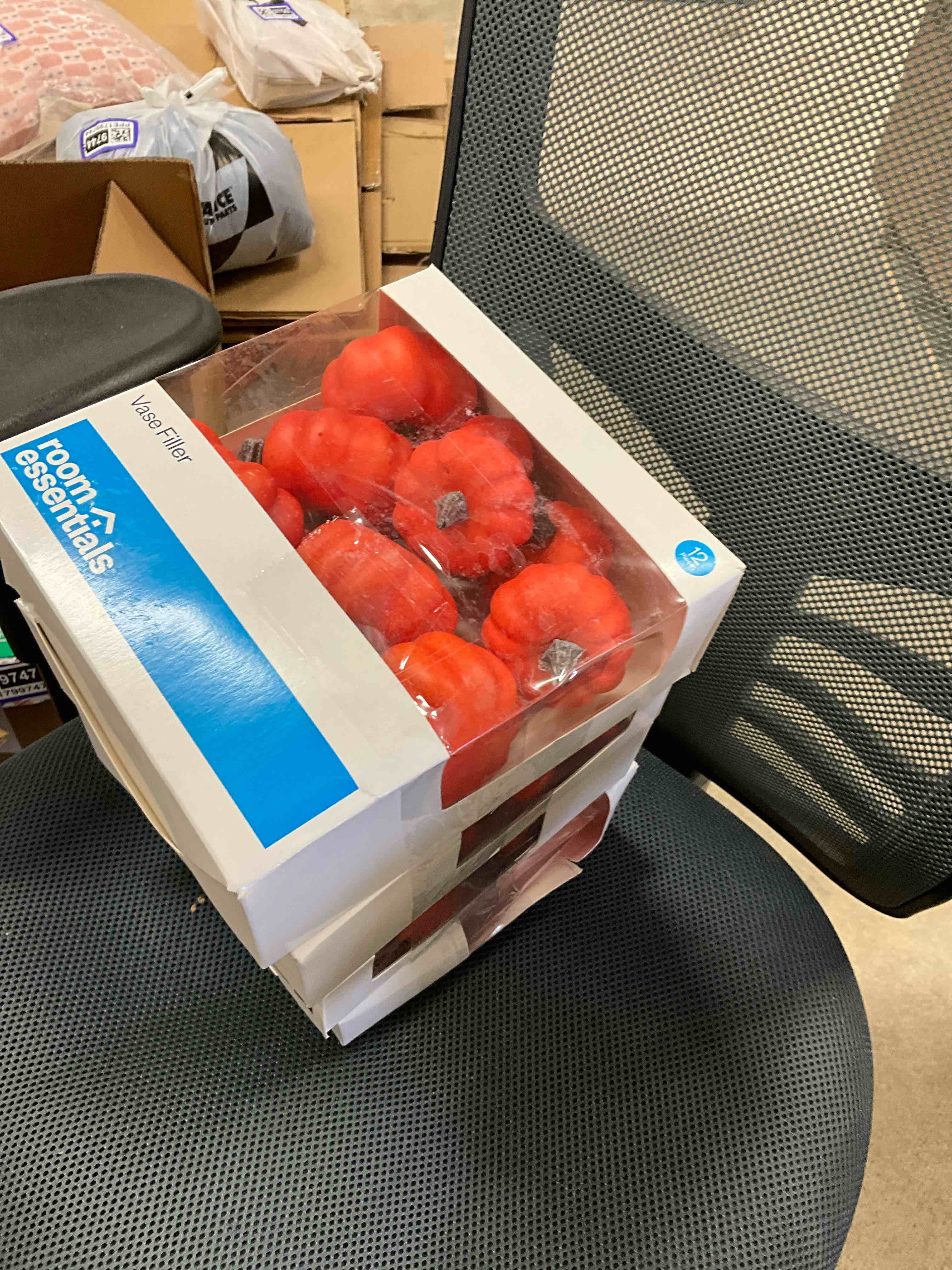 https://s3.amazonaws.com/lotting-images-prod/bidfta/PPE1799756_1756926791979.jpeg