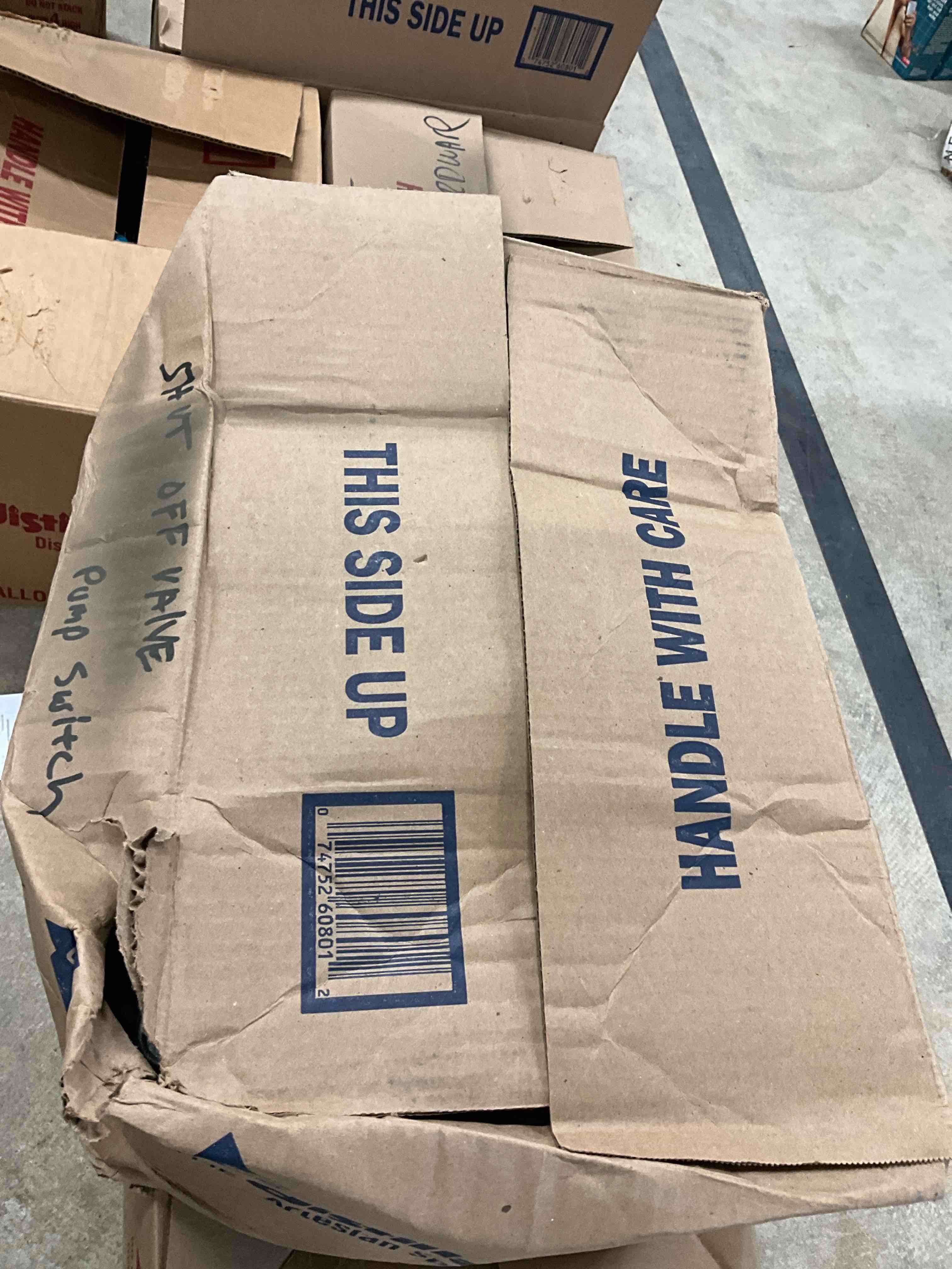 https://s3.amazonaws.com/lotting-images-prod/bidfta/PPE1799797_1757085880952.jpeg