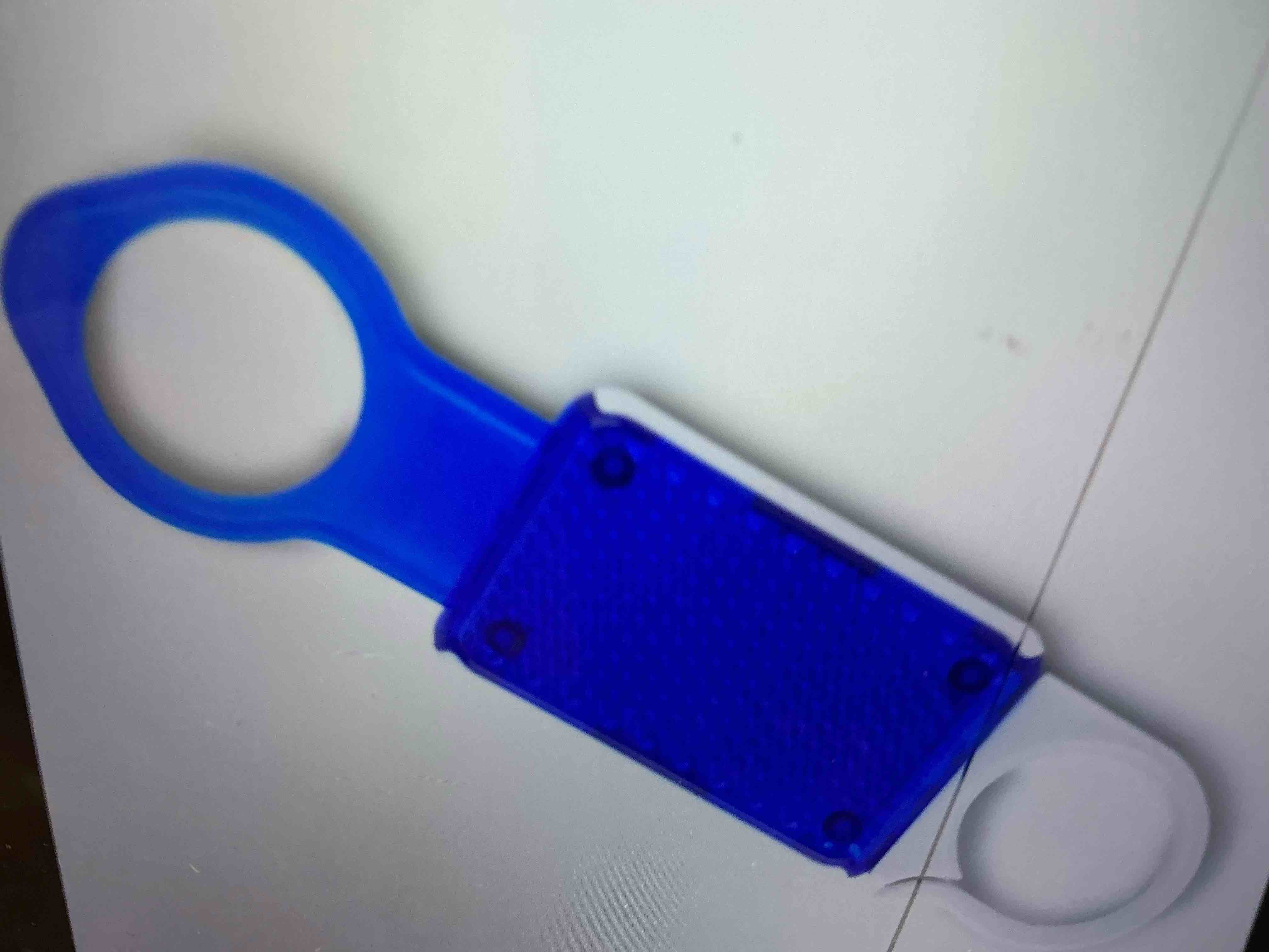 Carabinero bottle hanger( color blue ) 