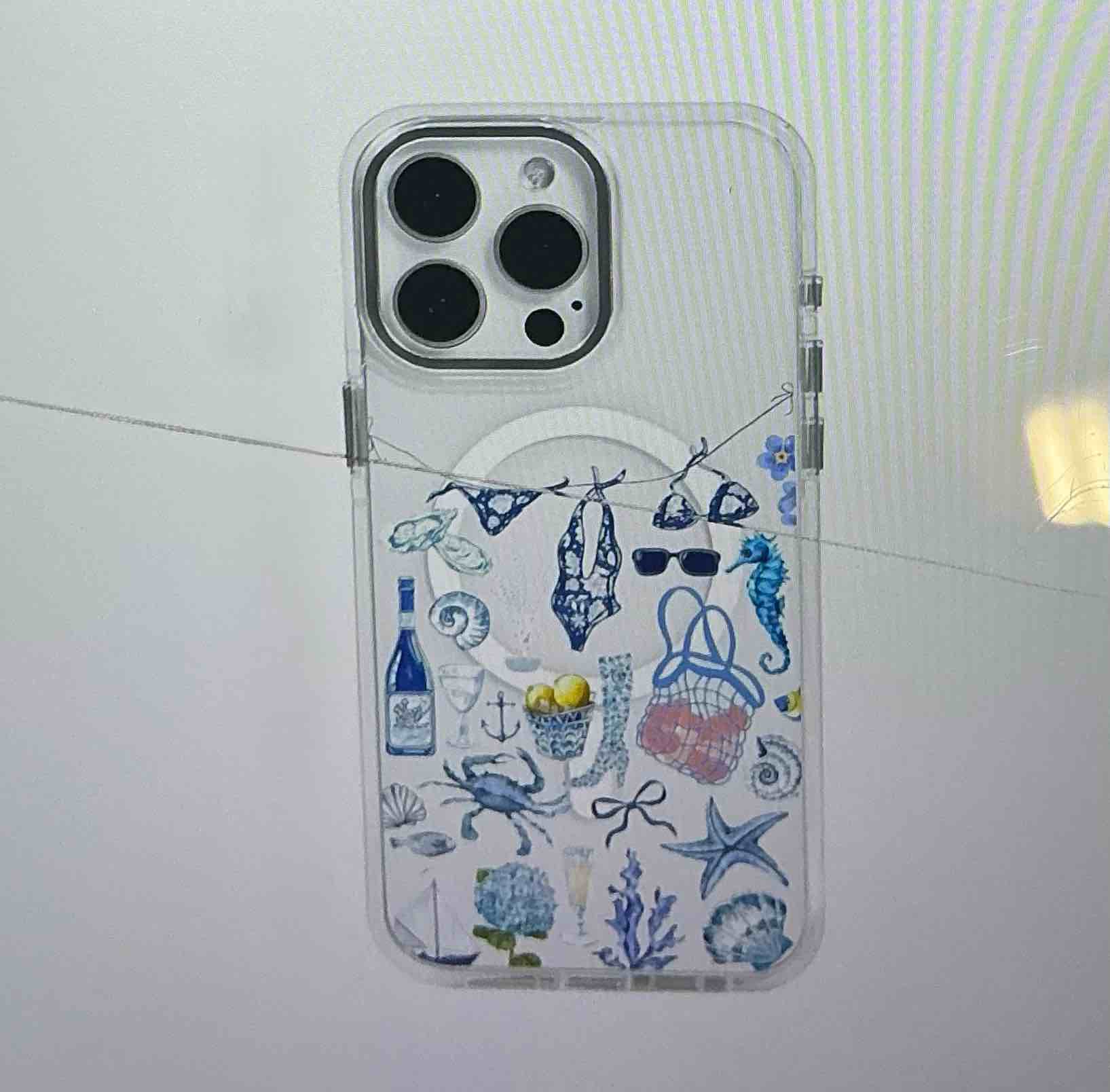 (2 pieces) Case for iPhone 14 [compatible with Magsafel, shockproof transparent silicone magnetic case with crab pattern and star of  Sea