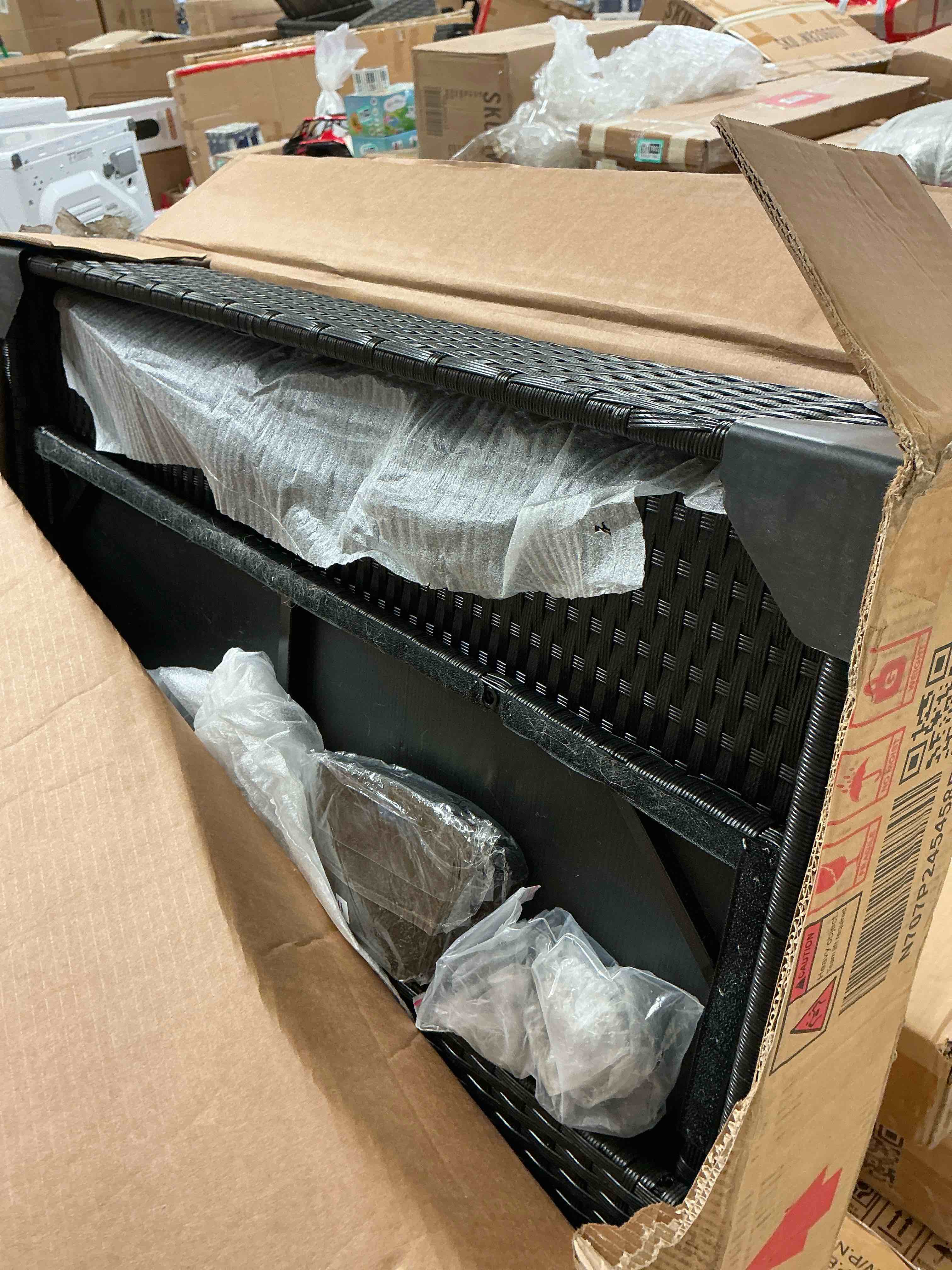 https://s3.amazonaws.com/lotting-images-prod/bidfta/PPE1800227_1760537281061.jpeg