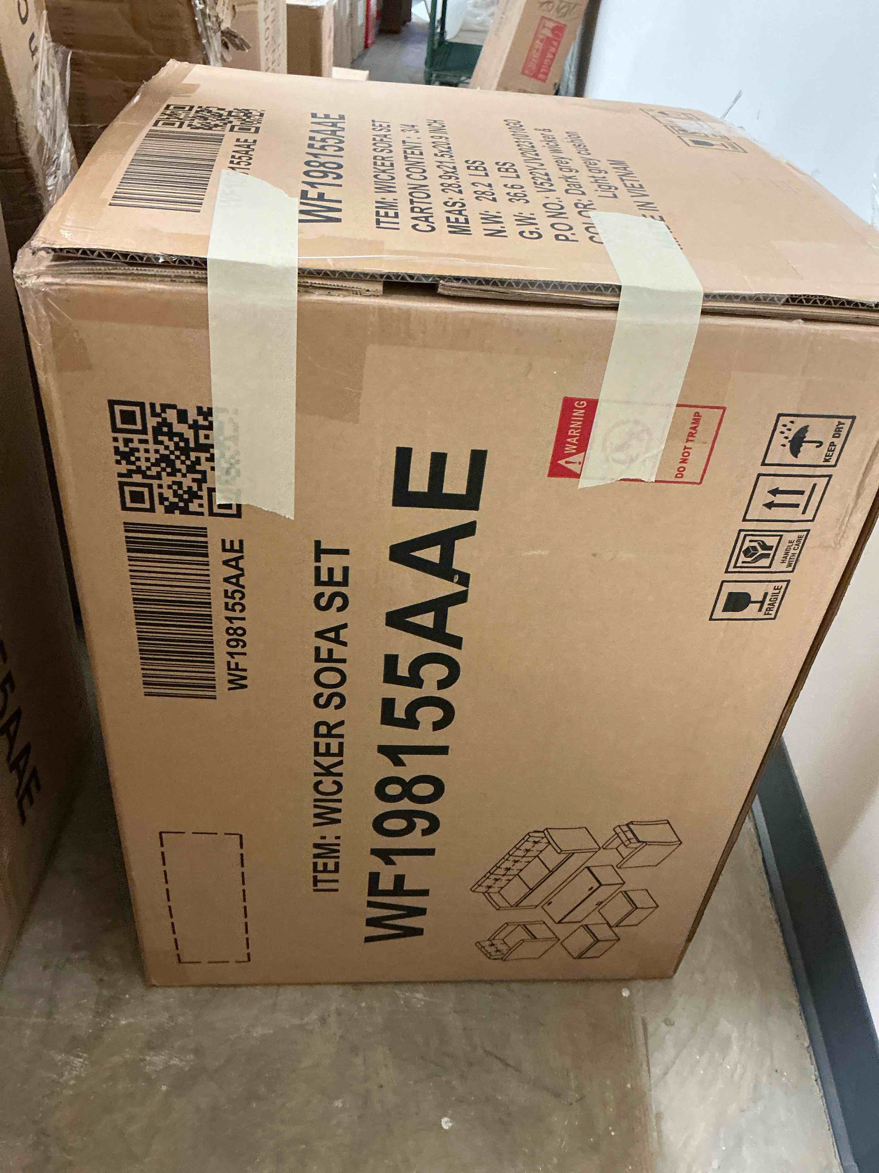 https://s3.amazonaws.com/lotting-images-prod/bidfta/PPE1800238_1760471350199.jpeg