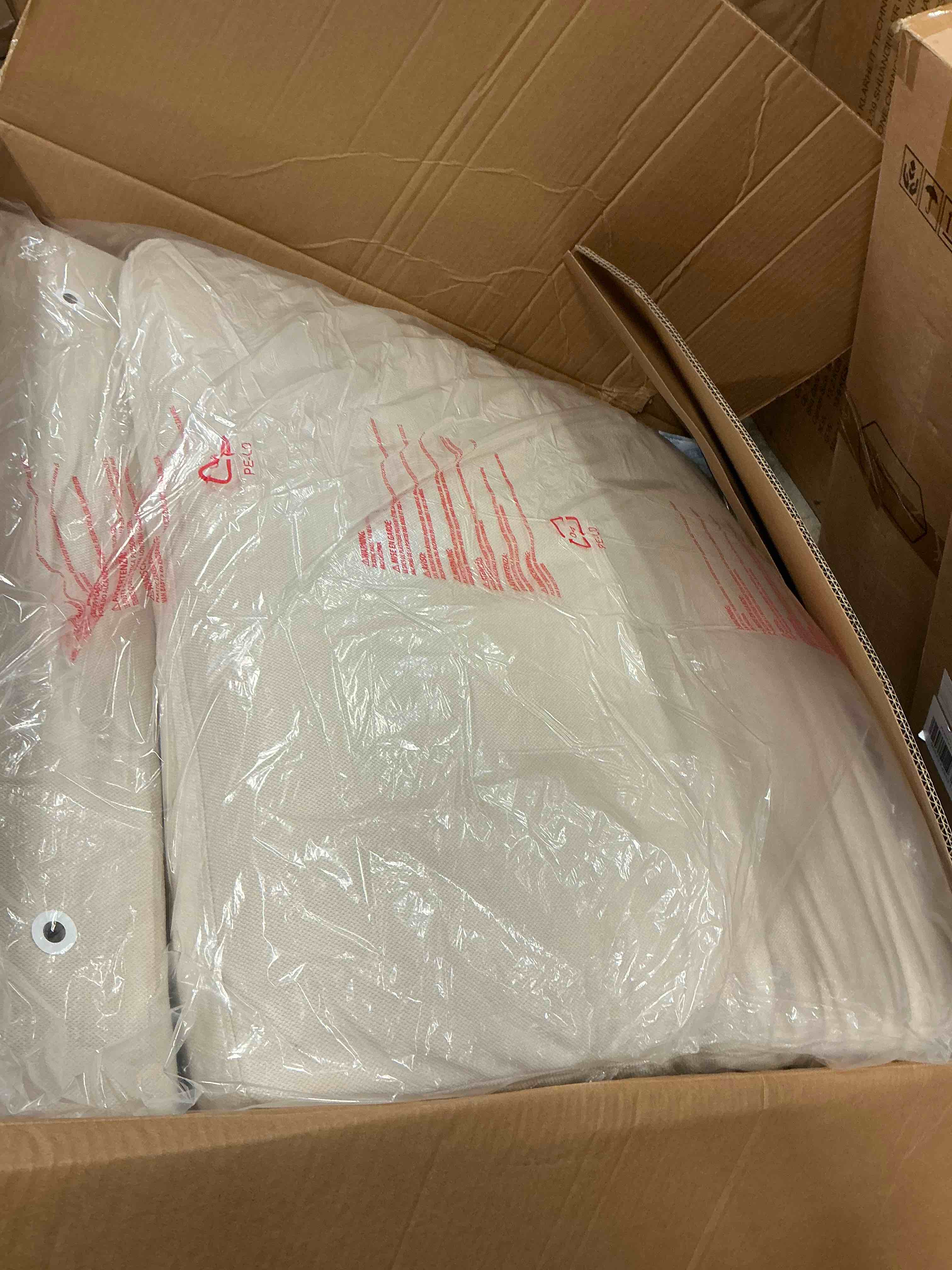 https://s3.amazonaws.com/lotting-images-prod/bidfta/PPE1800242_1760731050332.jpeg