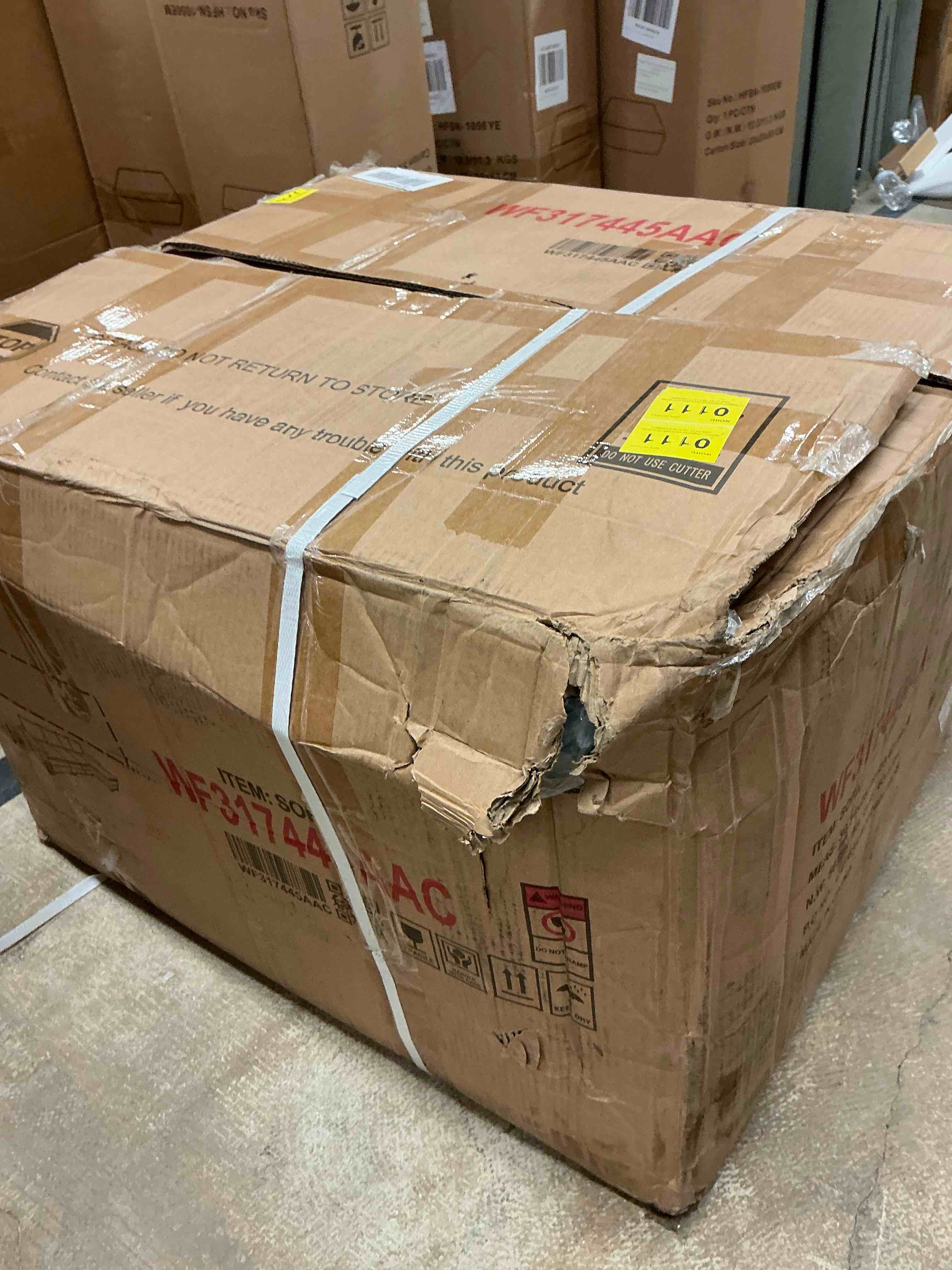 https://s3.amazonaws.com/lotting-images-prod/bidfta/PPE1800243_1760730633328.jpeg