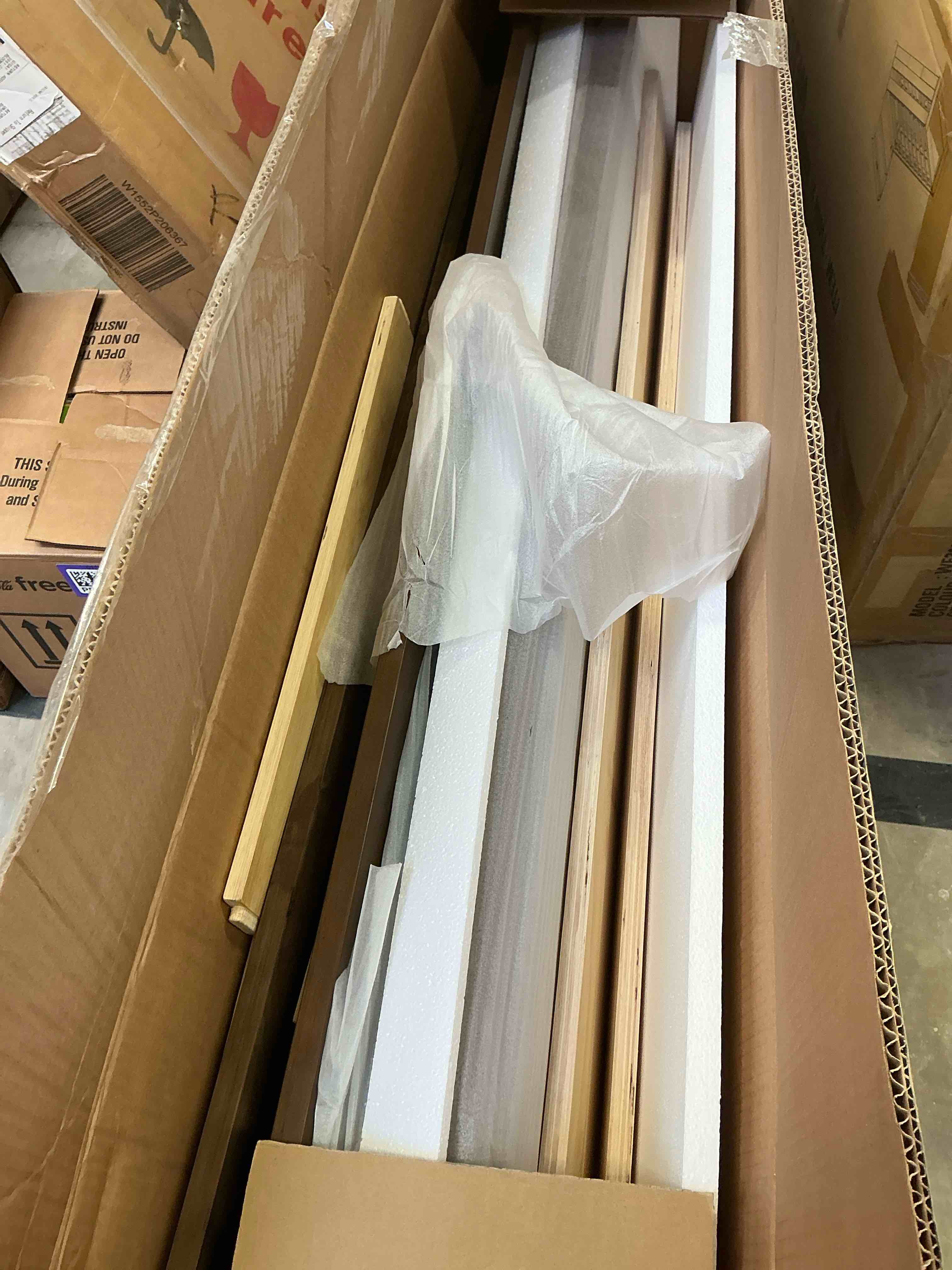 https://s3.amazonaws.com/lotting-images-prod/bidfta/PPE1800281_1760991668482.jpeg