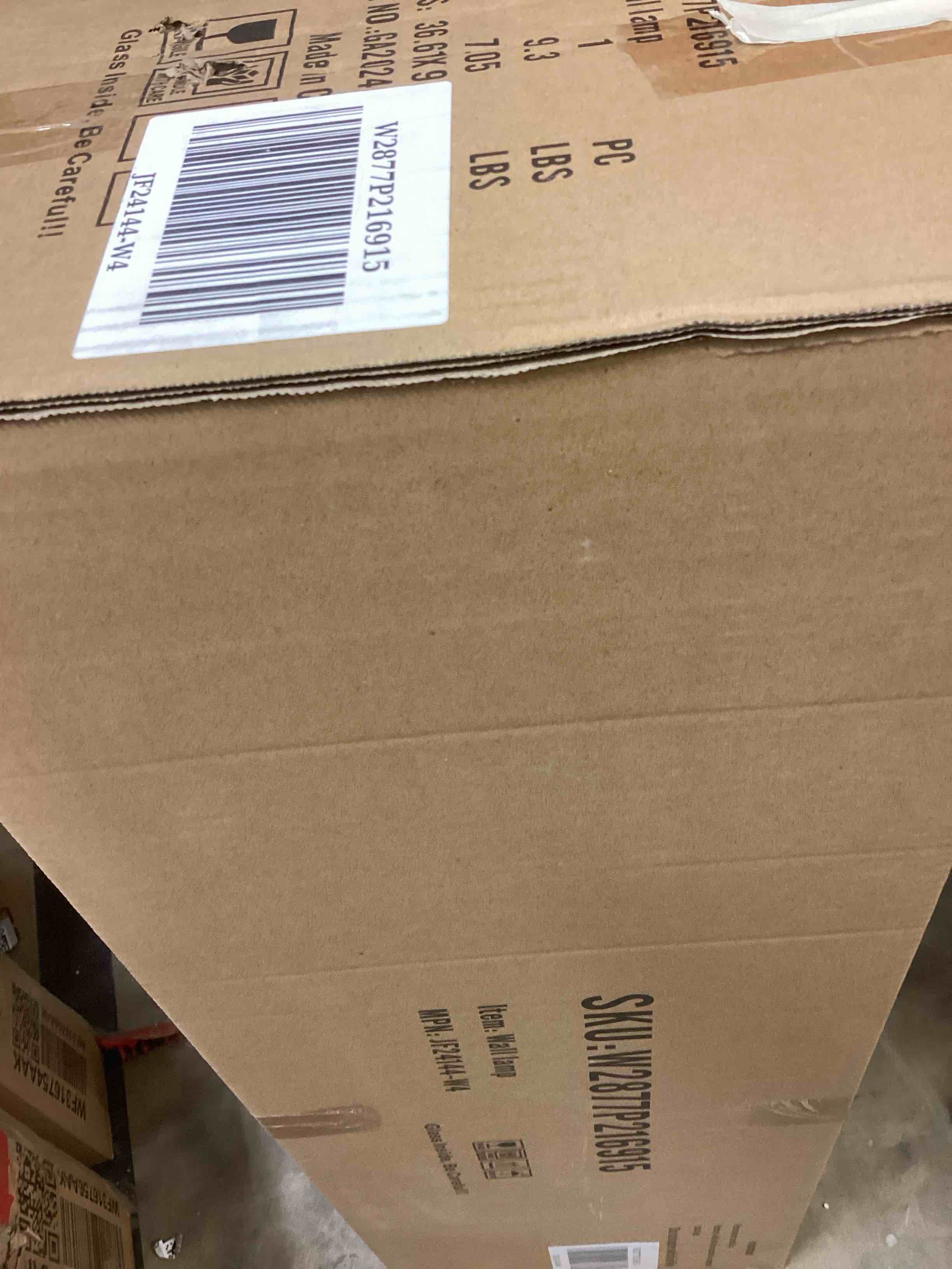 https://s3.amazonaws.com/lotting-images-prod/bidfta/PPE1800329_1761160008355.jpeg