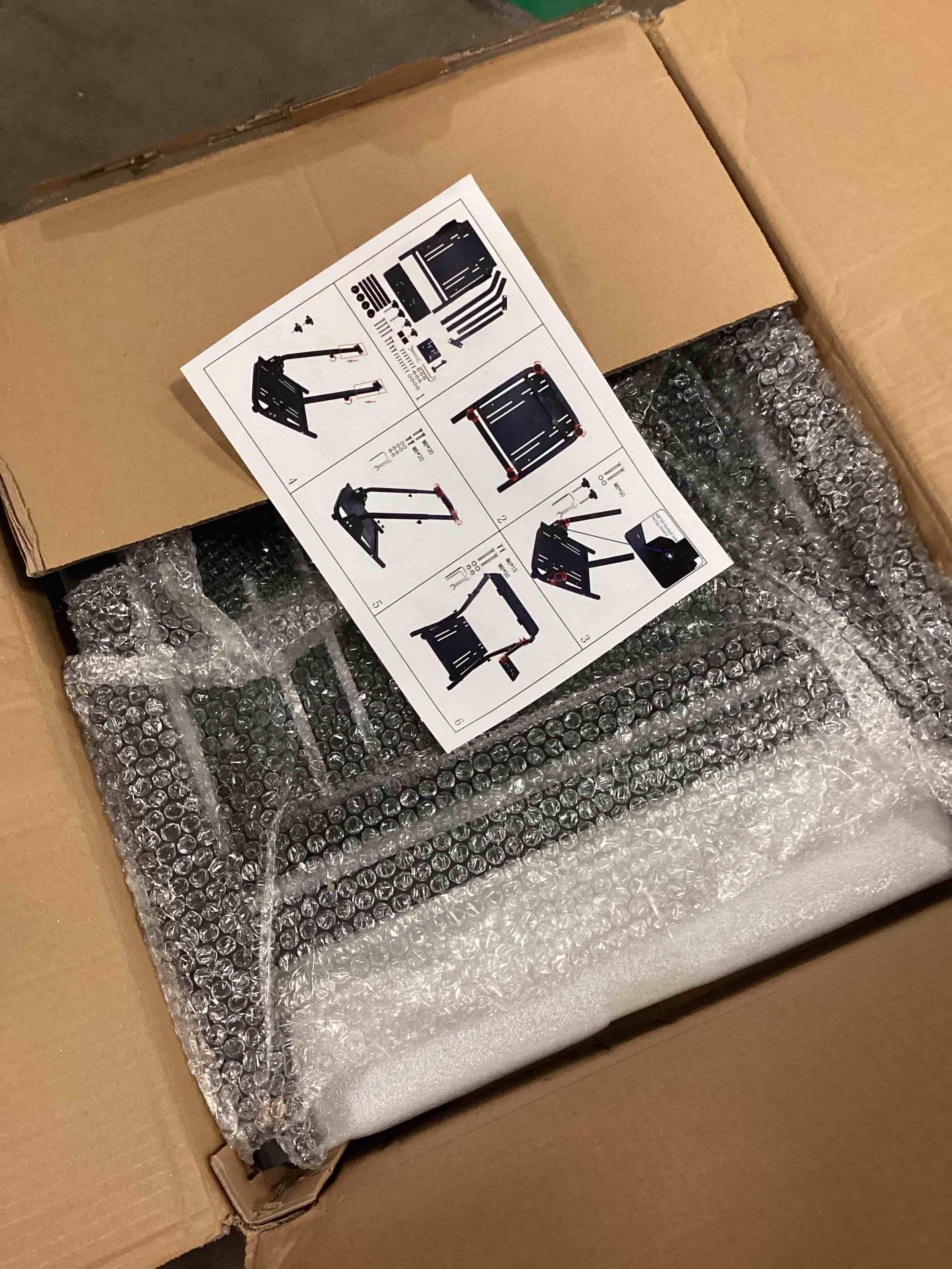 https://s3.amazonaws.com/lotting-images-prod/bidfta/PPE1801086_1750196152332.jpeg