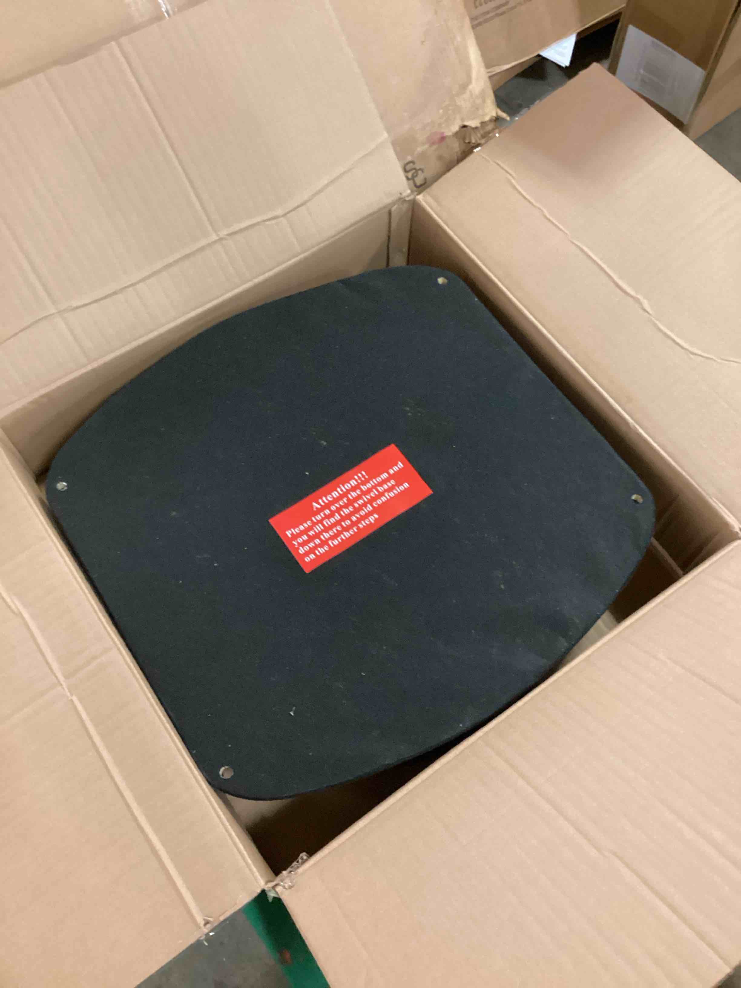 https://s3.amazonaws.com/lotting-images-prod/bidfta/PPE1801324_1750865802117.jpeg