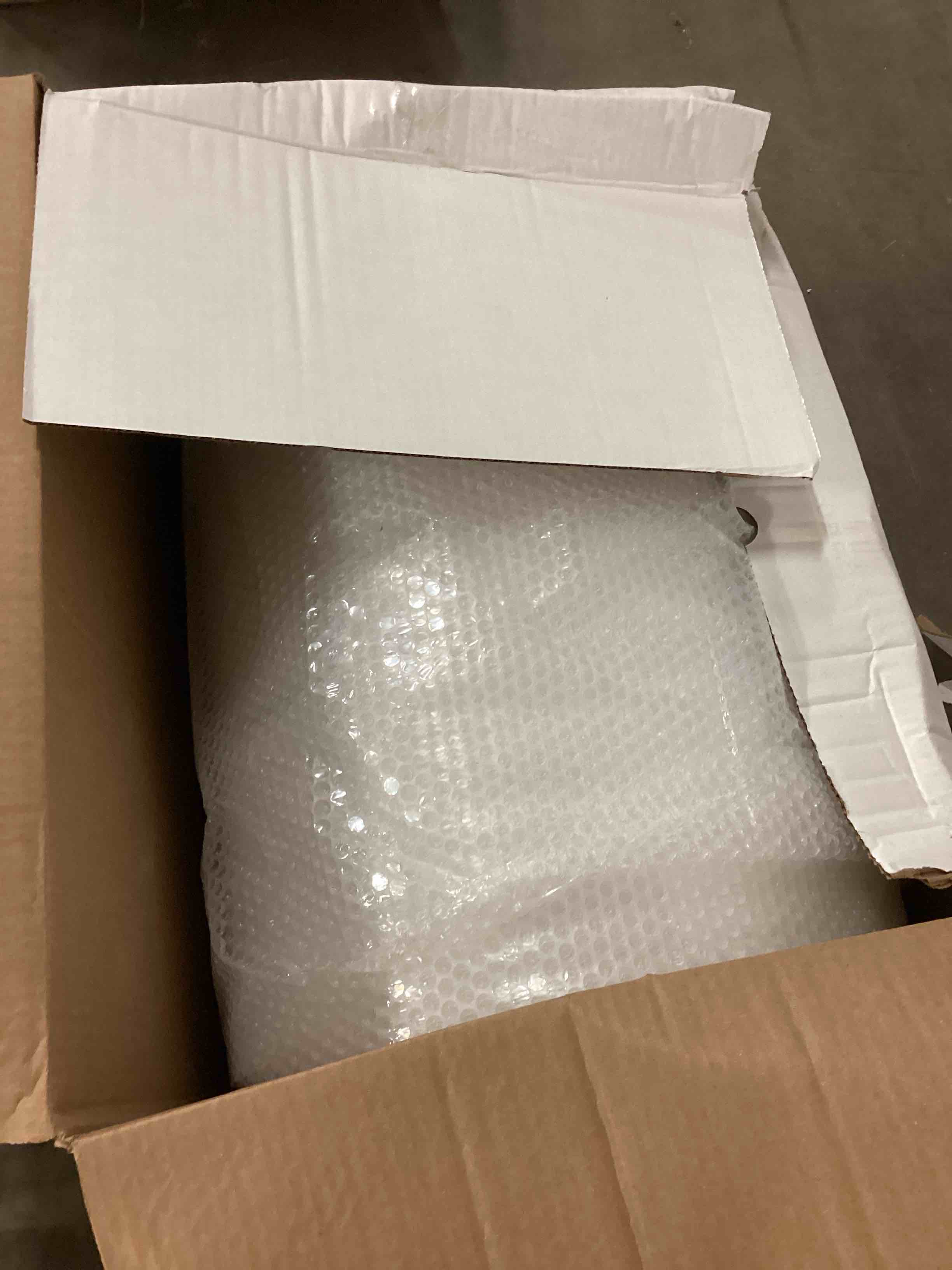 https://s3.amazonaws.com/lotting-images-prod/bidfta/PPE1801331_1750866435071.jpeg