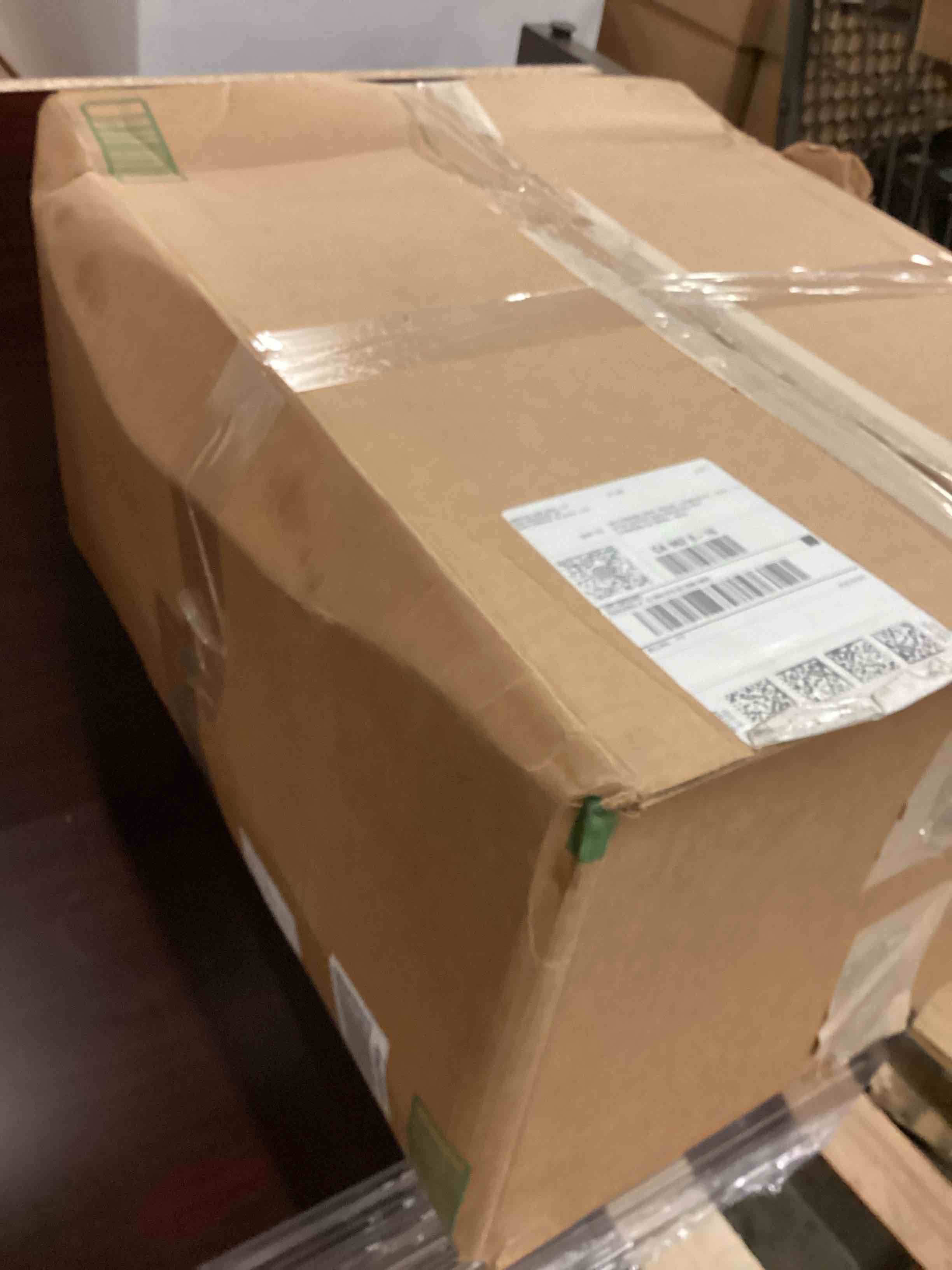 https://s3.amazonaws.com/lotting-images-prod/bidfta/PPE1801333_1750866751796.jpeg
