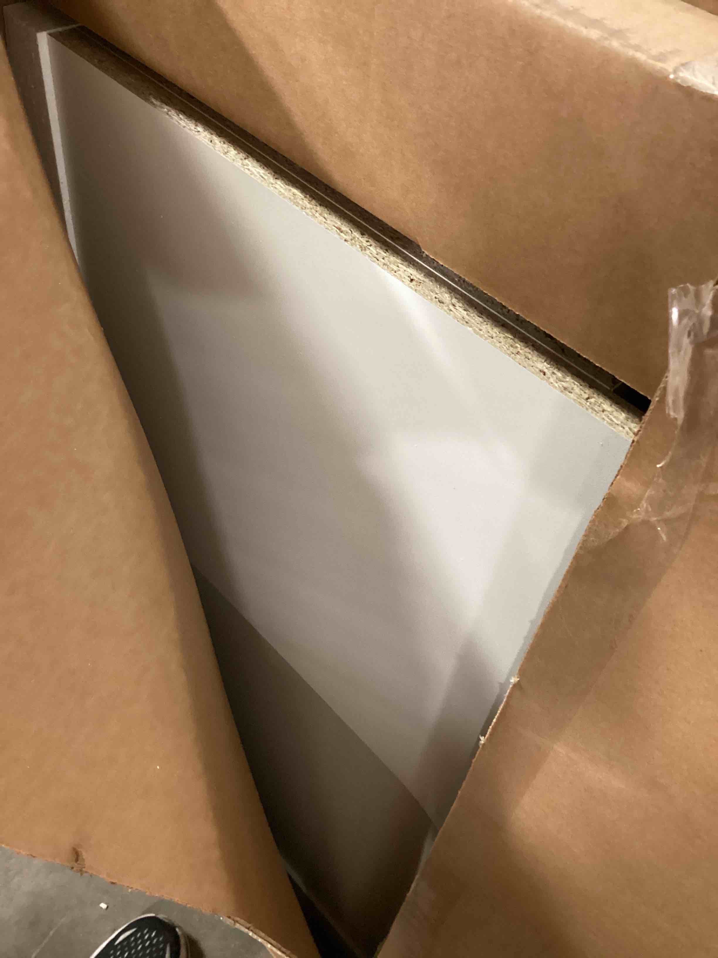 https://s3.amazonaws.com/lotting-images-prod/bidfta/PPE1801352_1750873932365.jpeg
