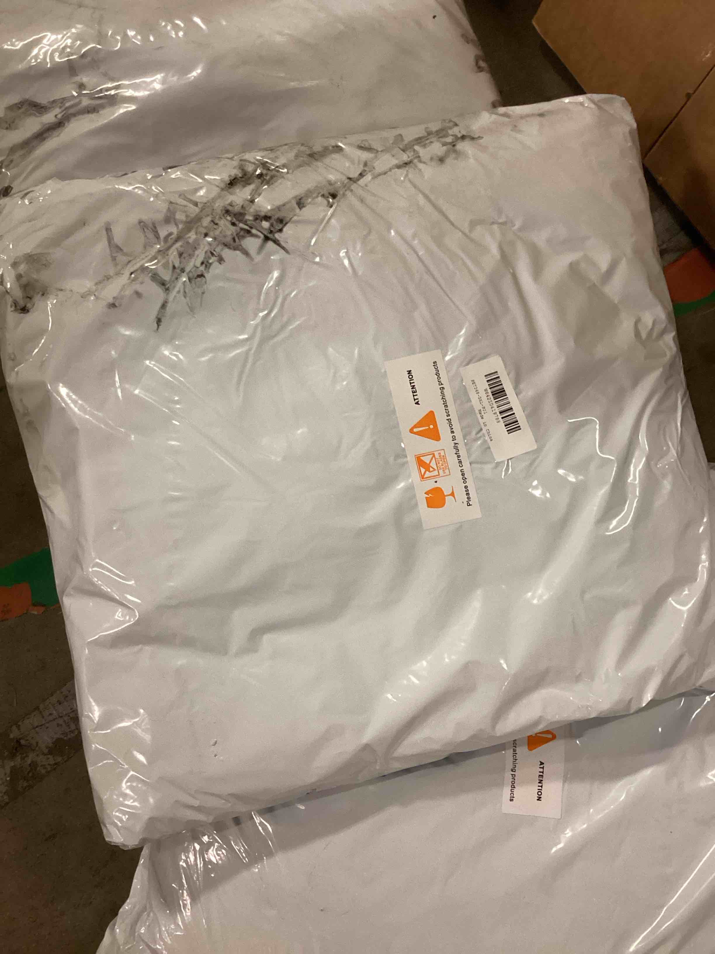 https://s3.amazonaws.com/lotting-images-prod/bidfta/PPE1801374_1750876408102.jpeg