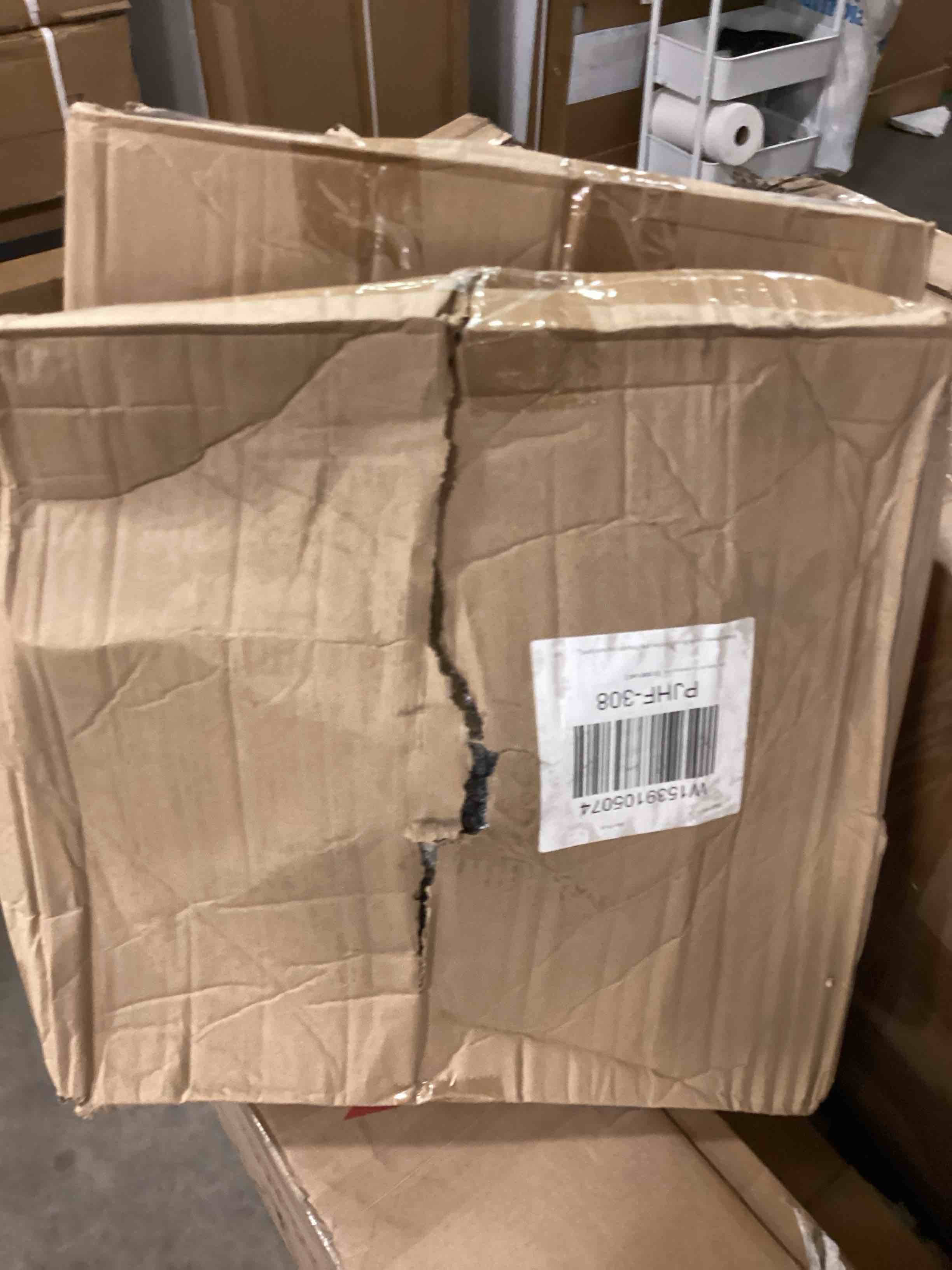 https://s3.amazonaws.com/lotting-images-prod/bidfta/PPE1801392_1750884105785.jpeg