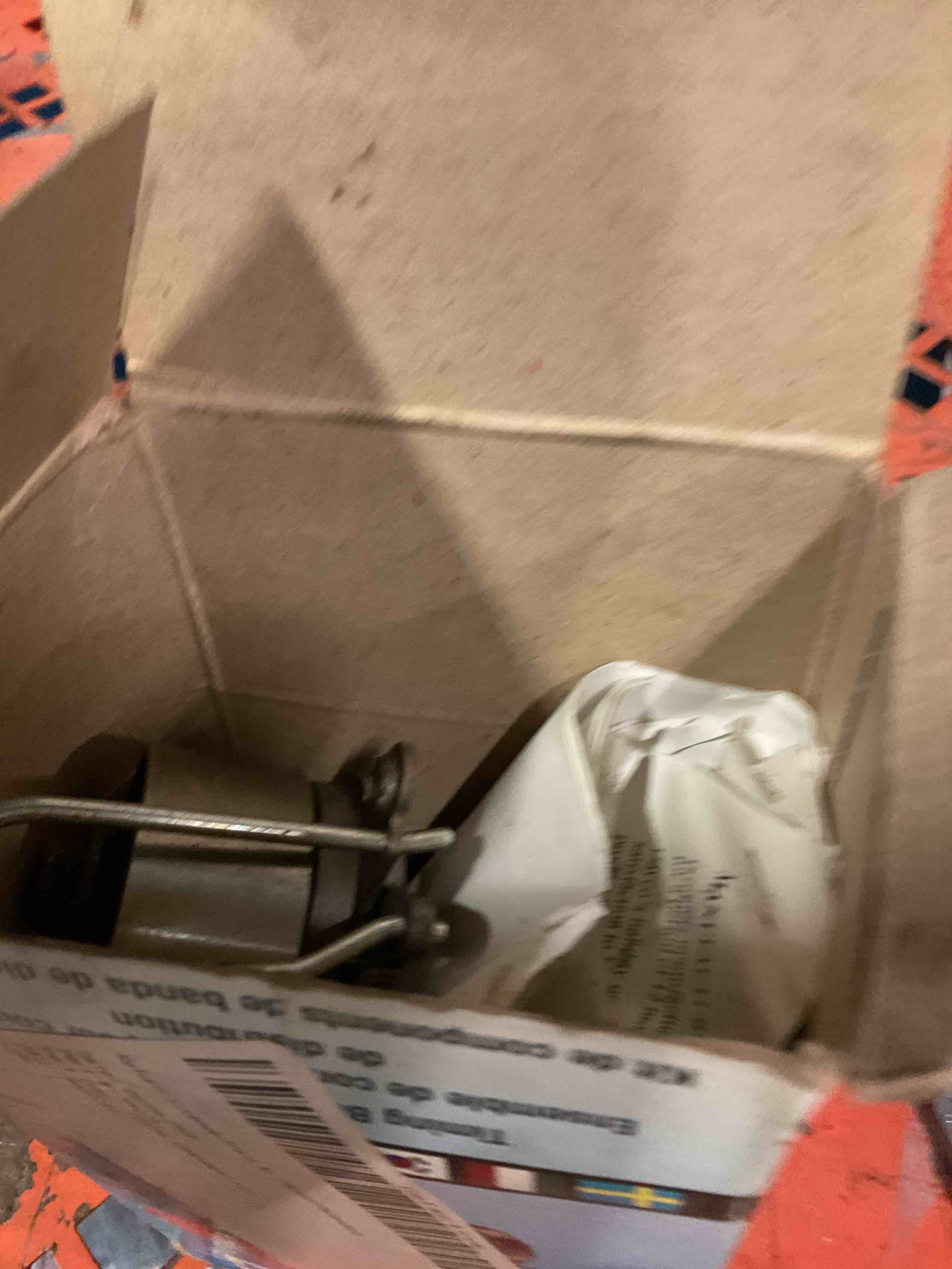 https://s3.amazonaws.com/lotting-images-prod/bidfta/PPE1802122_1753899367262.jpeg