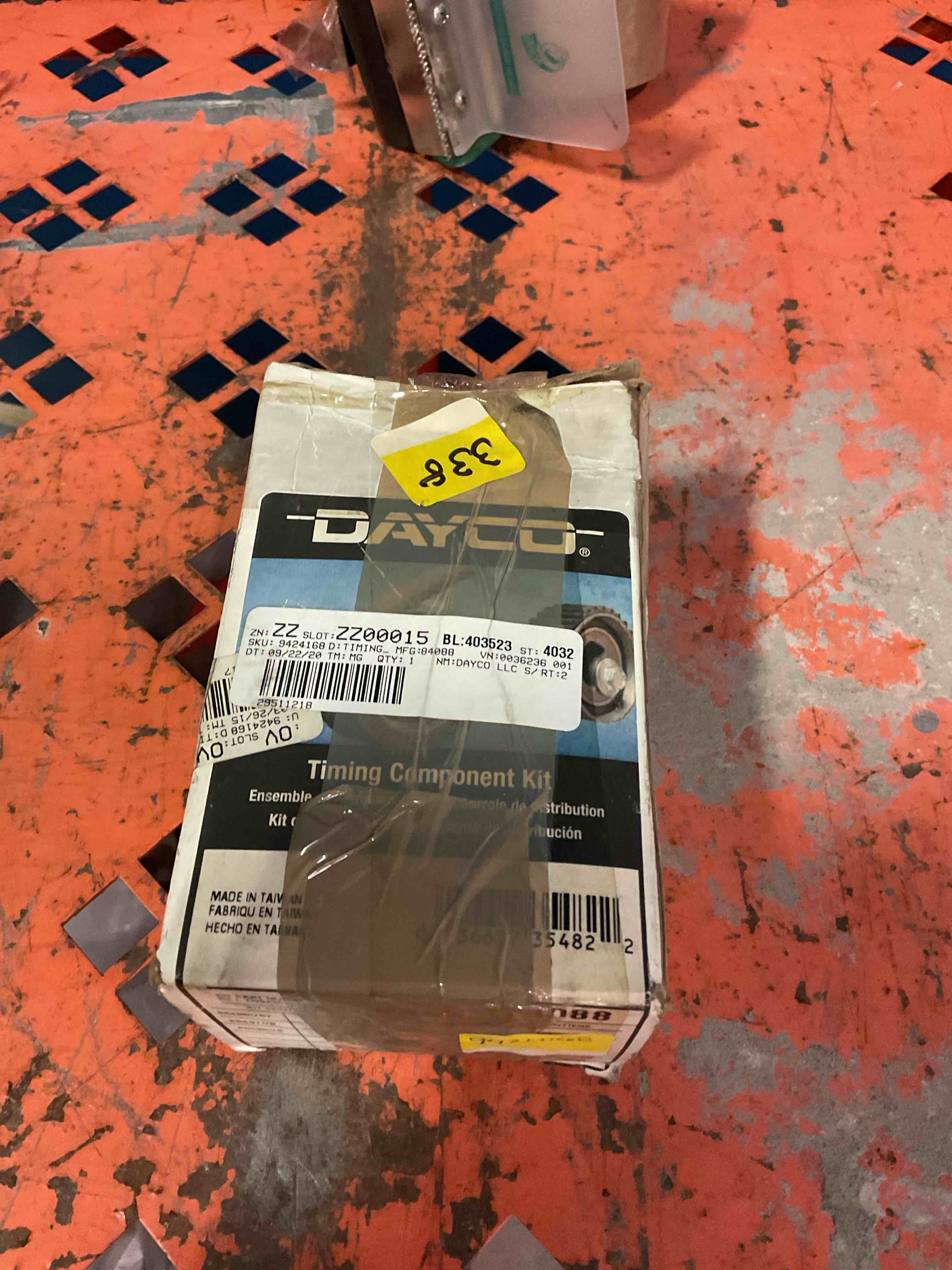 https://s3.amazonaws.com/lotting-images-prod/bidfta/PPE1802135_1753901979178.jpeg