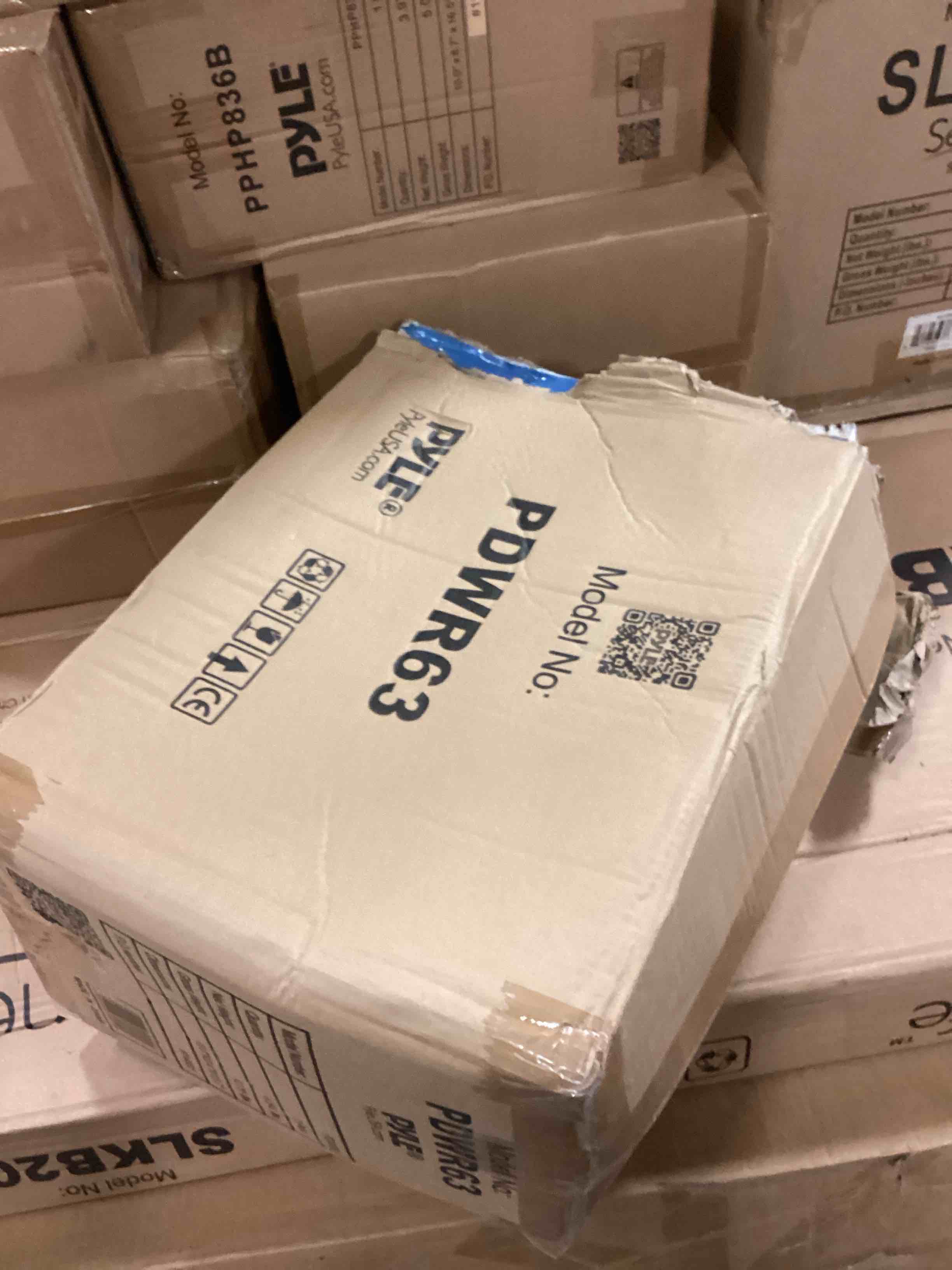 https://s3.amazonaws.com/lotting-images-prod/bidfta/PPE1802249_1756843579070.jpeg