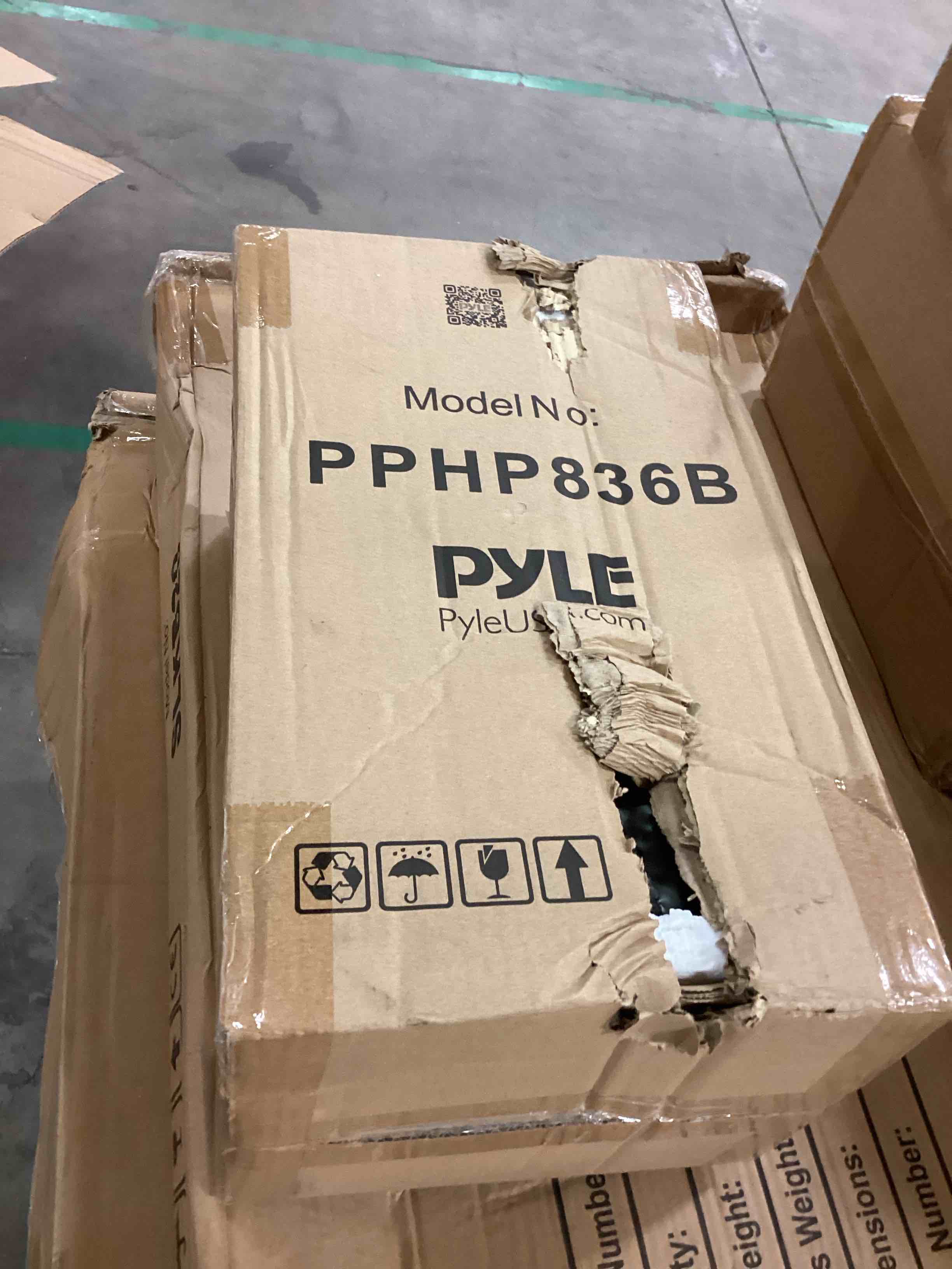 https://s3.amazonaws.com/lotting-images-prod/bidfta/PPE1802254_1756843689625.jpeg