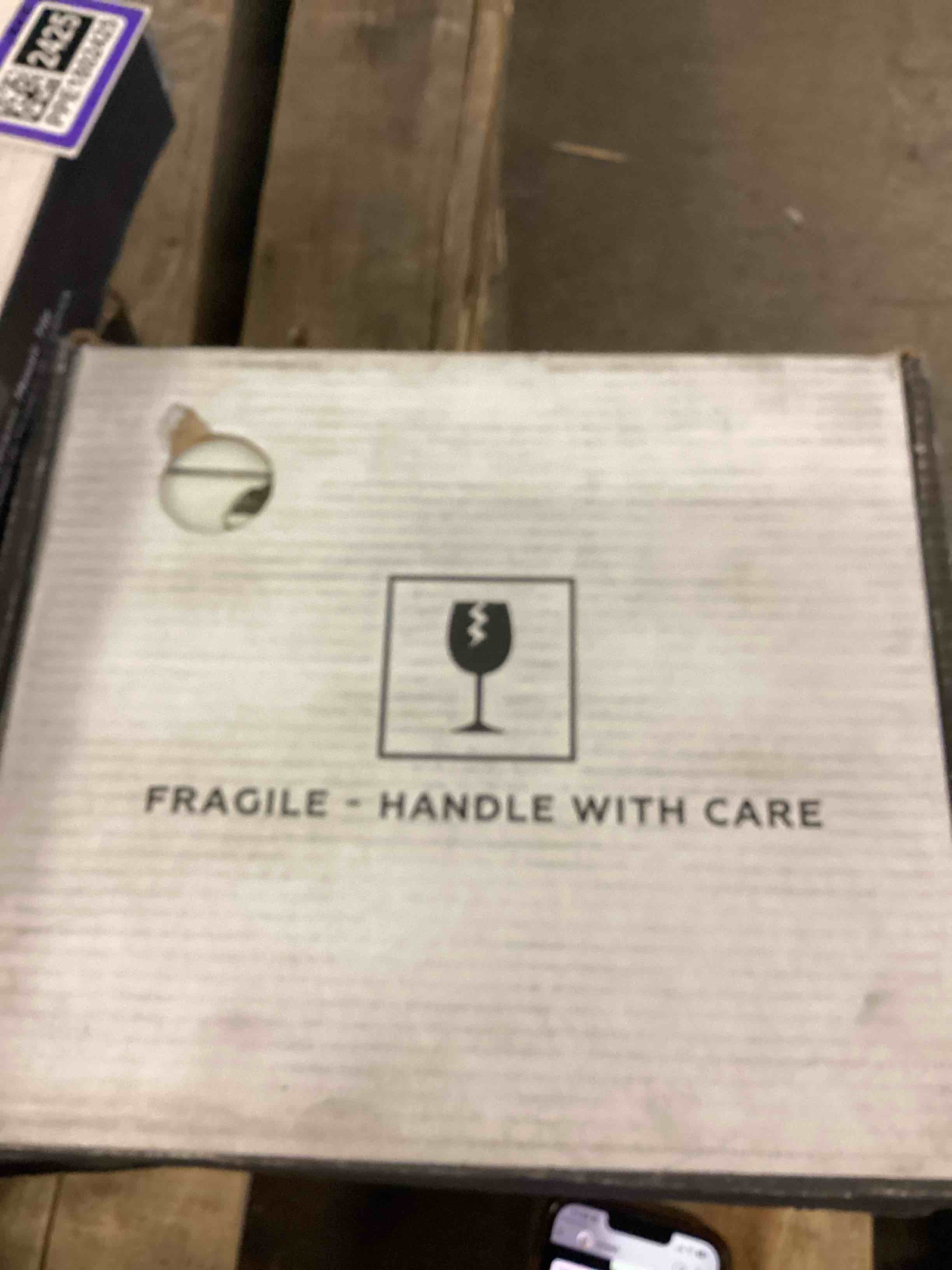 https://s3.amazonaws.com/lotting-images-prod/bidfta/PPE1802425_1757345920931.jpeg