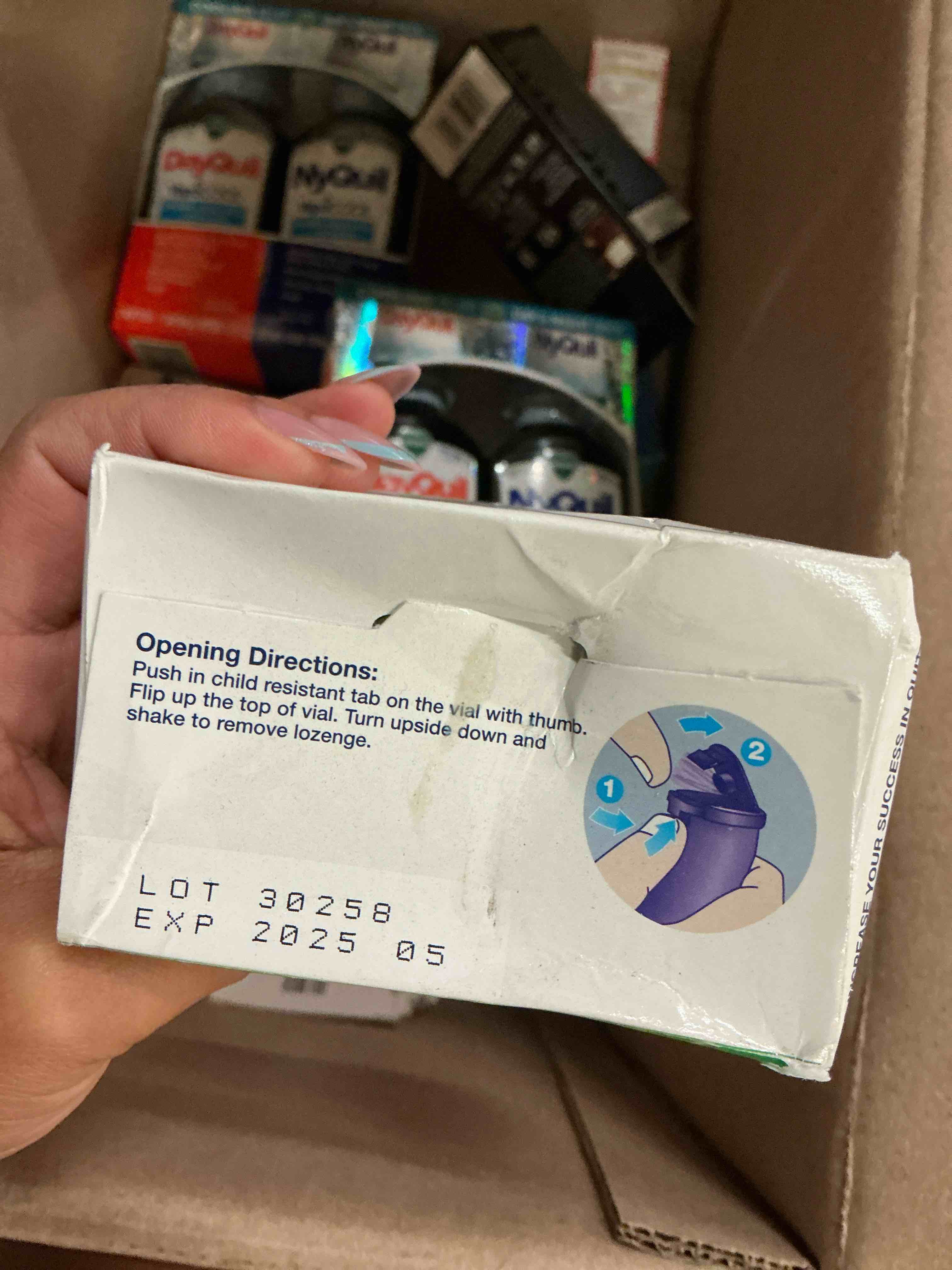 https://s3.amazonaws.com/lotting-images-prod/bidfta/PPE1802628_1757426315935.jpeg