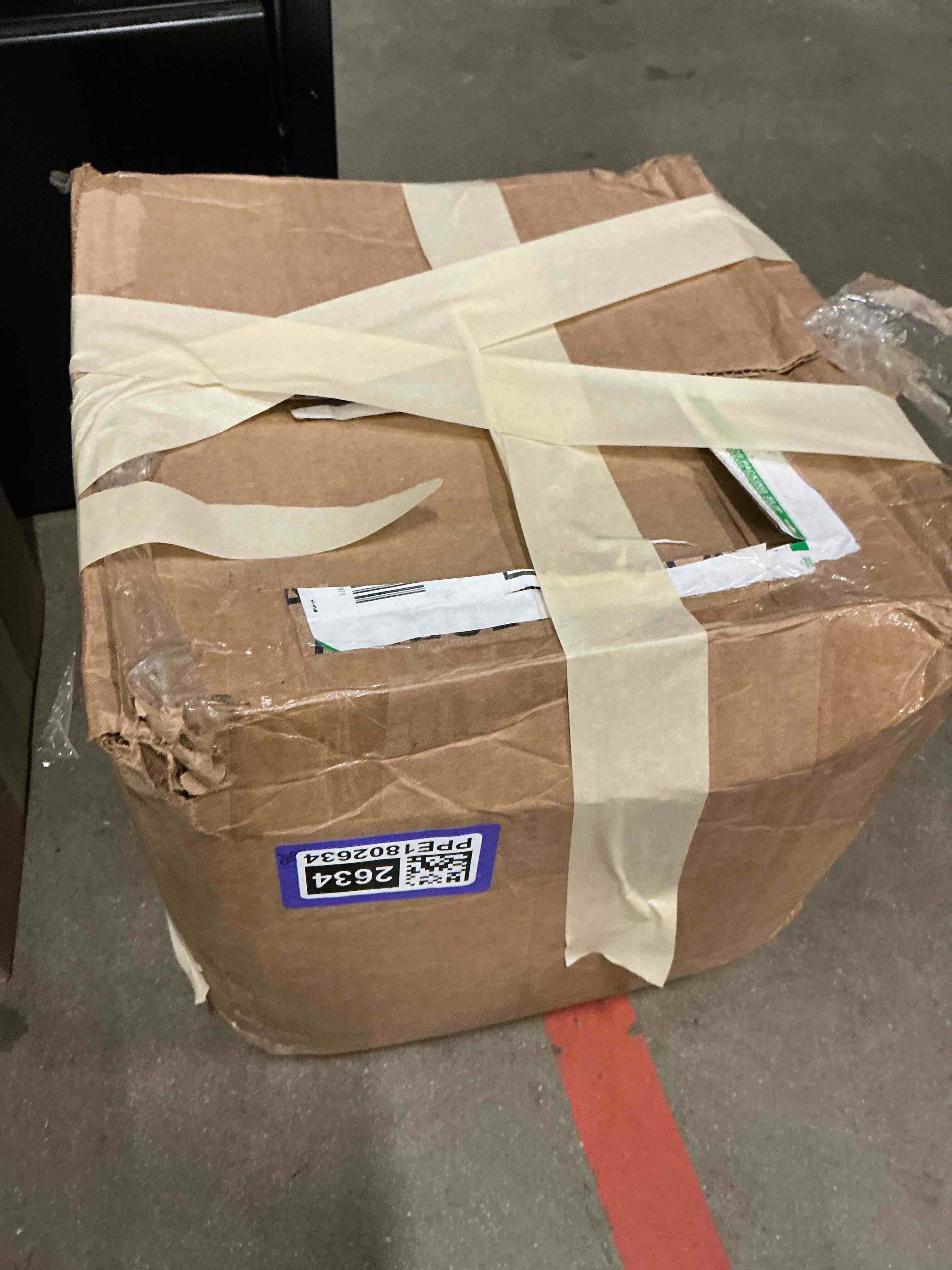 https://s3.amazonaws.com/lotting-images-prod/bidfta/PPE1802634_1757424044065.jpeg