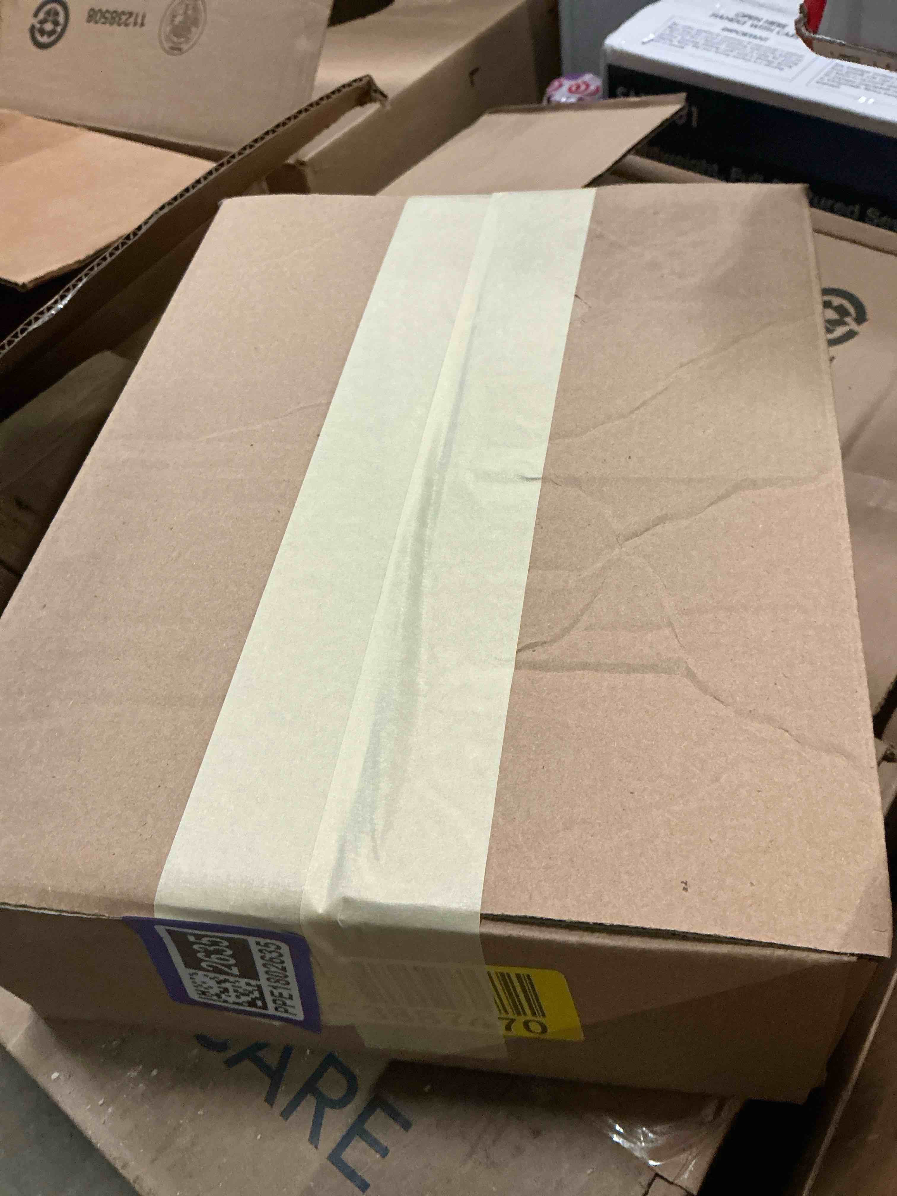 https://s3.amazonaws.com/lotting-images-prod/bidfta/PPE1802635_1757423816017.jpeg