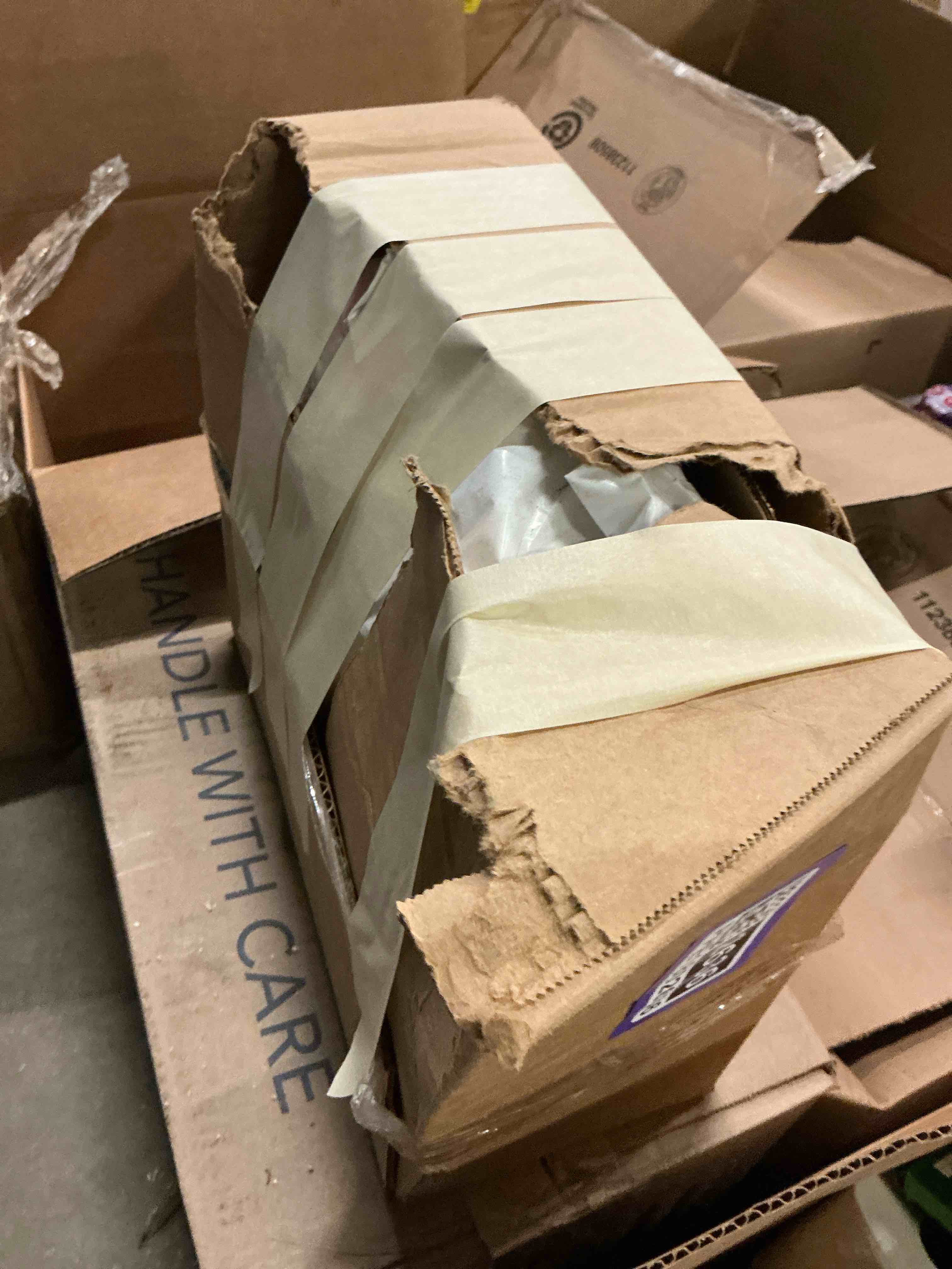 https://s3.amazonaws.com/lotting-images-prod/bidfta/PPE1802636_1757423696924.jpeg