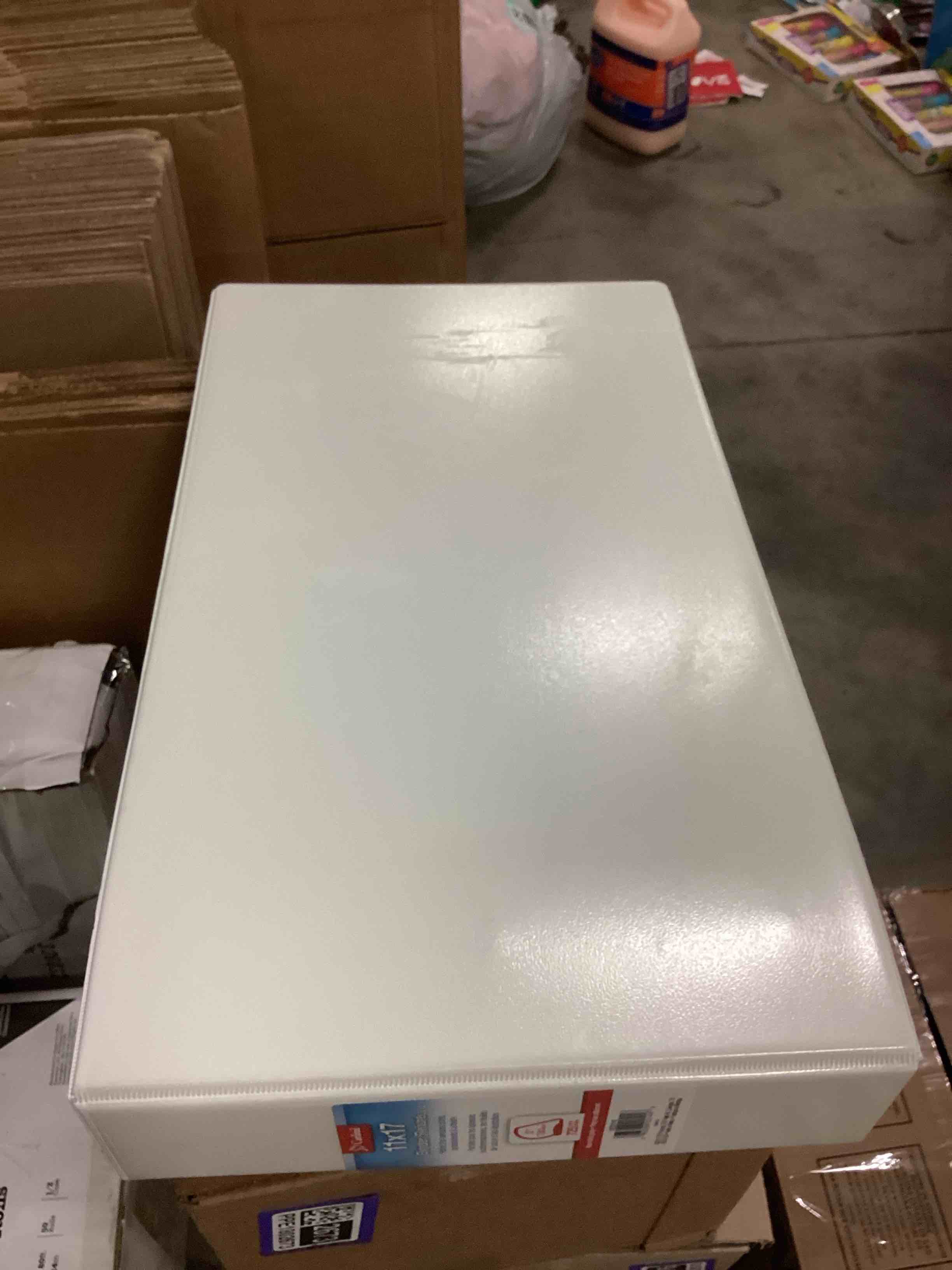 https://s3.amazonaws.com/lotting-images-prod/bidfta/PPE1802672_1757362776872.jpeg