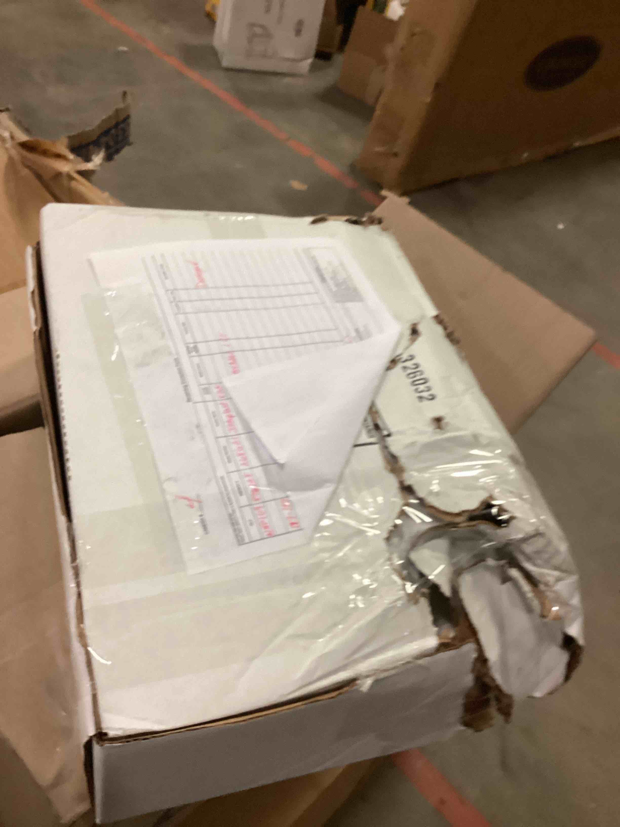 https://s3.amazonaws.com/lotting-images-prod/bidfta/PPE1802677_1757361707217.jpeg
