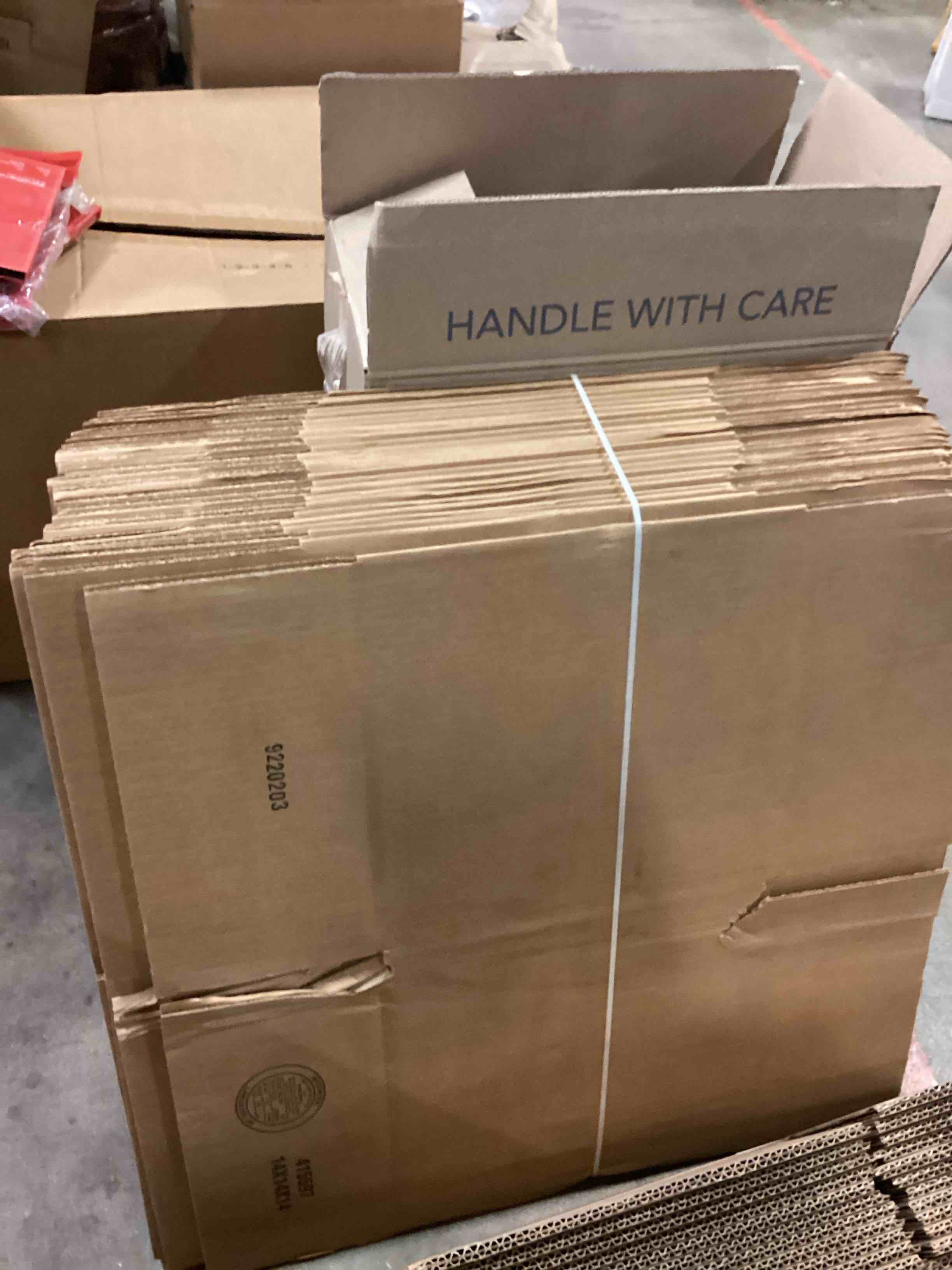 https://s3.amazonaws.com/lotting-images-prod/bidfta/PPE1802684_1757360836122.jpeg