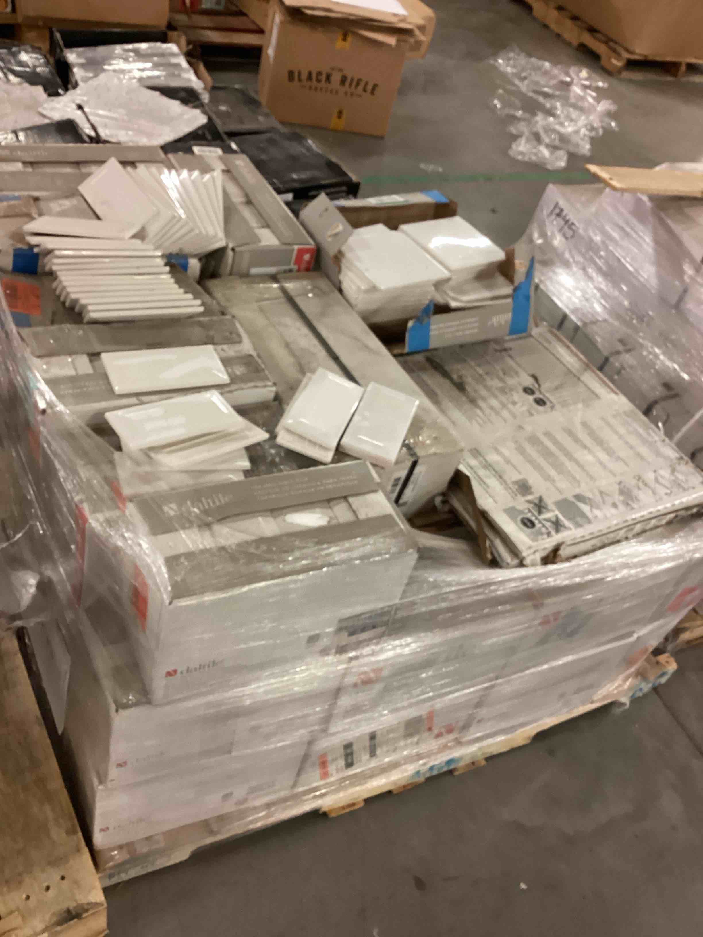 https://s3.amazonaws.com/lotting-images-prod/bidfta/PPE1802696_1757360008440.jpeg