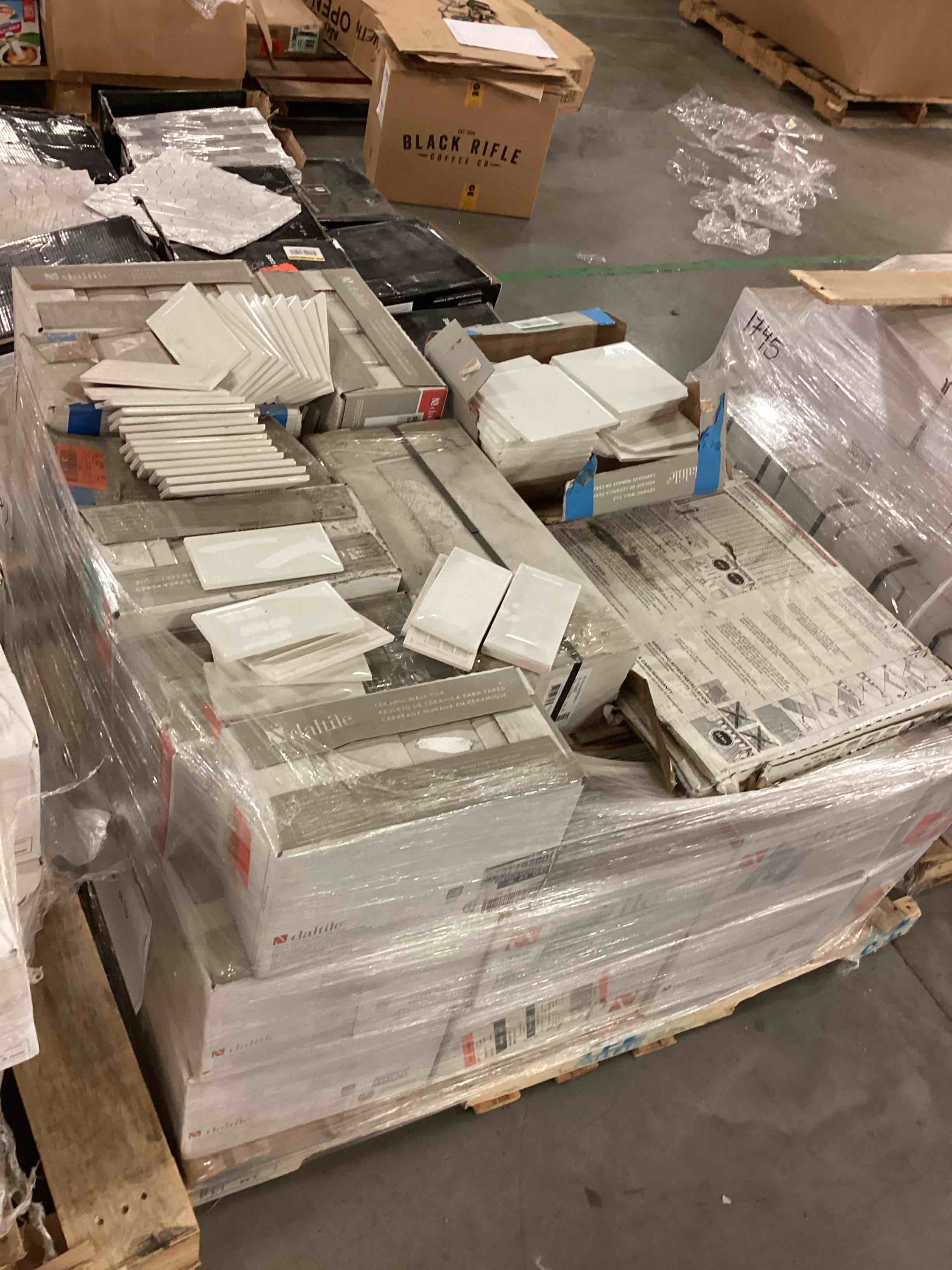 https://s3.amazonaws.com/lotting-images-prod/bidfta/PPE1802696_1757360010254.jpeg