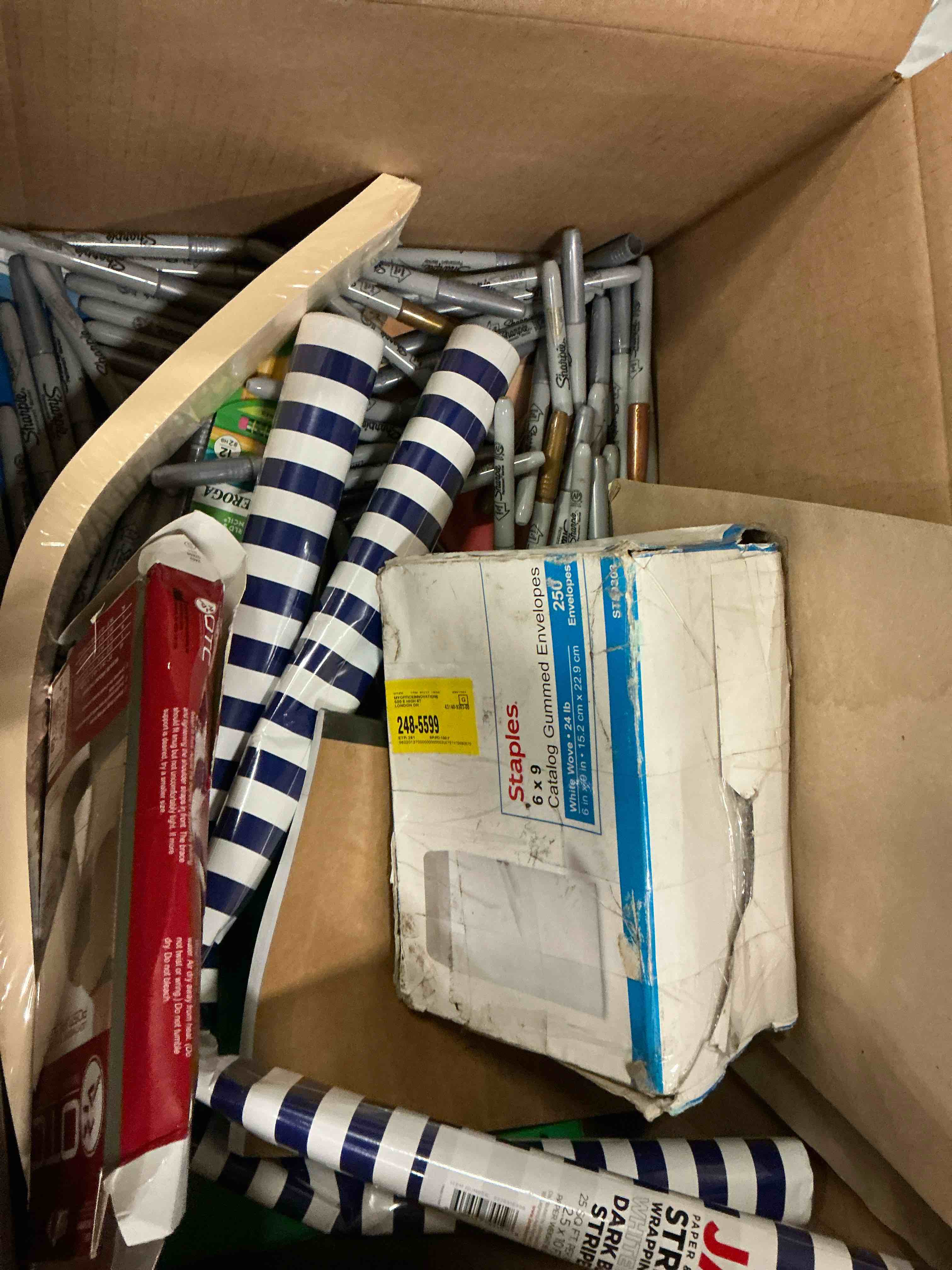Assortment of school supplies includes; pencil/ paper and more (18 pieces)