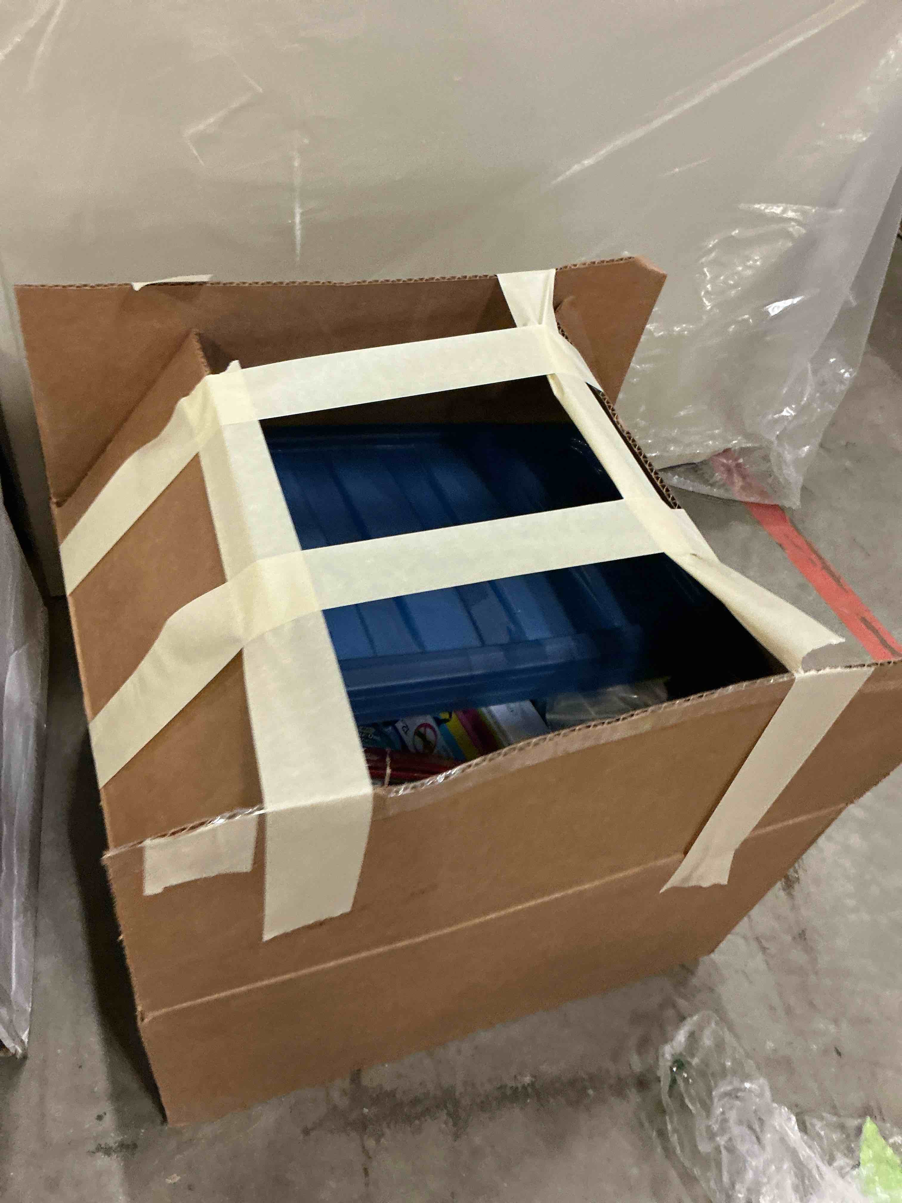 https://s3.amazonaws.com/lotting-images-prod/bidfta/PPE1802812_1757434702337.jpeg