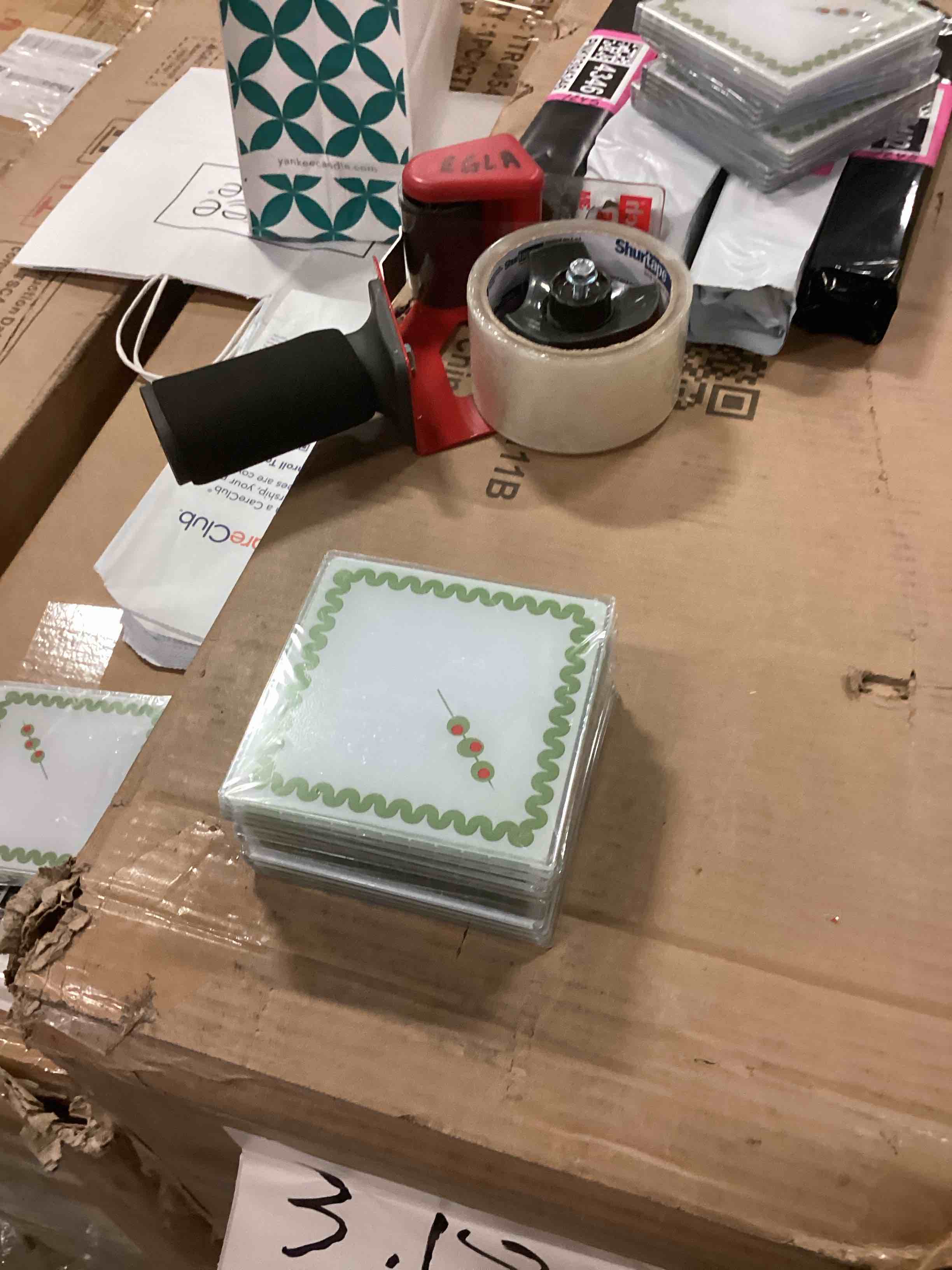 https://s3.amazonaws.com/lotting-images-prod/bidfta/PPE1808112_1749237367553.jpeg