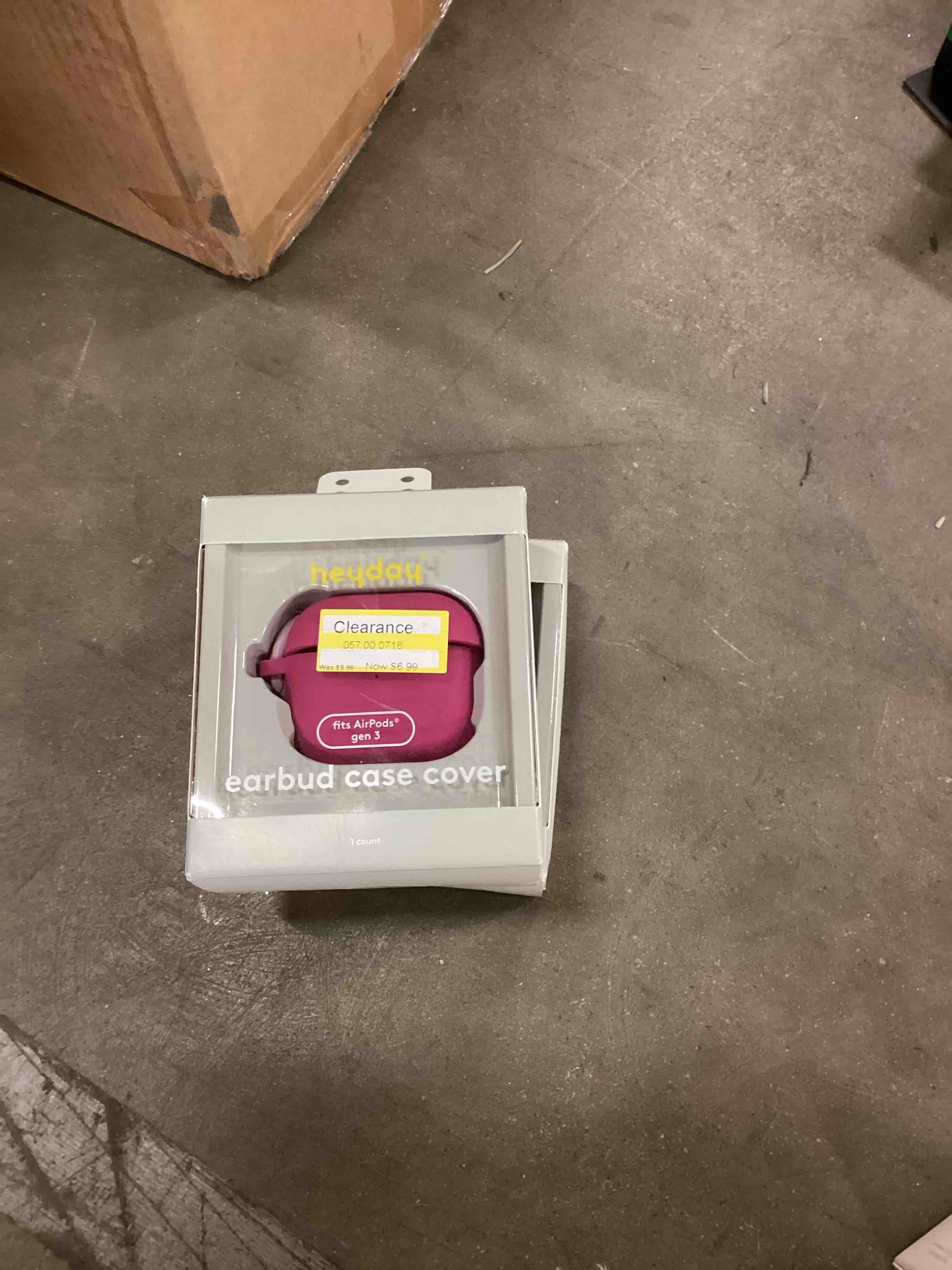 https://s3.amazonaws.com/lotting-images-prod/bidfta/PPE1808487_1749650929926.jpeg