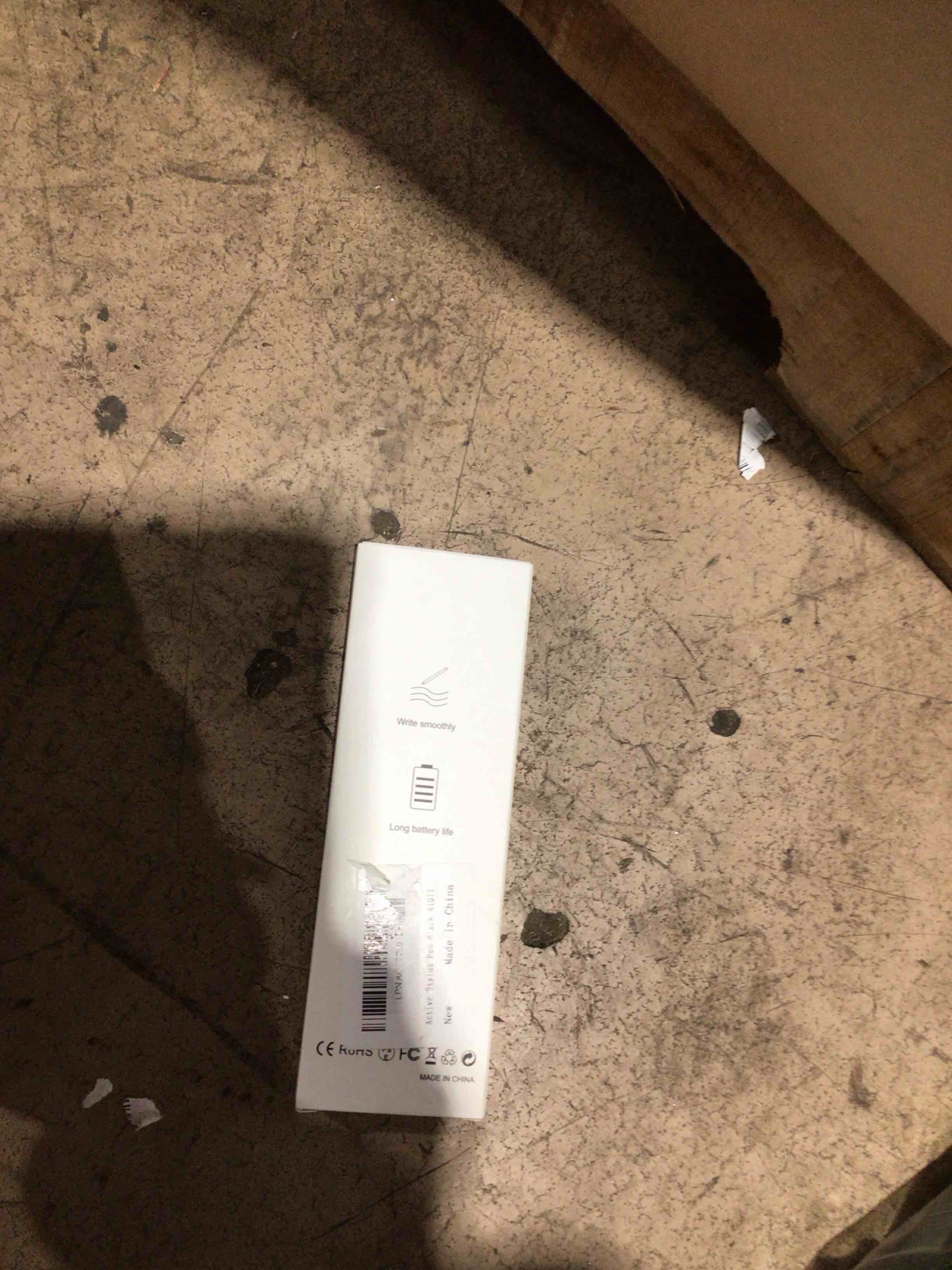 https://s3.amazonaws.com/lotting-images-prod/bidfta/PPE1808862_1750259218229.jpeg