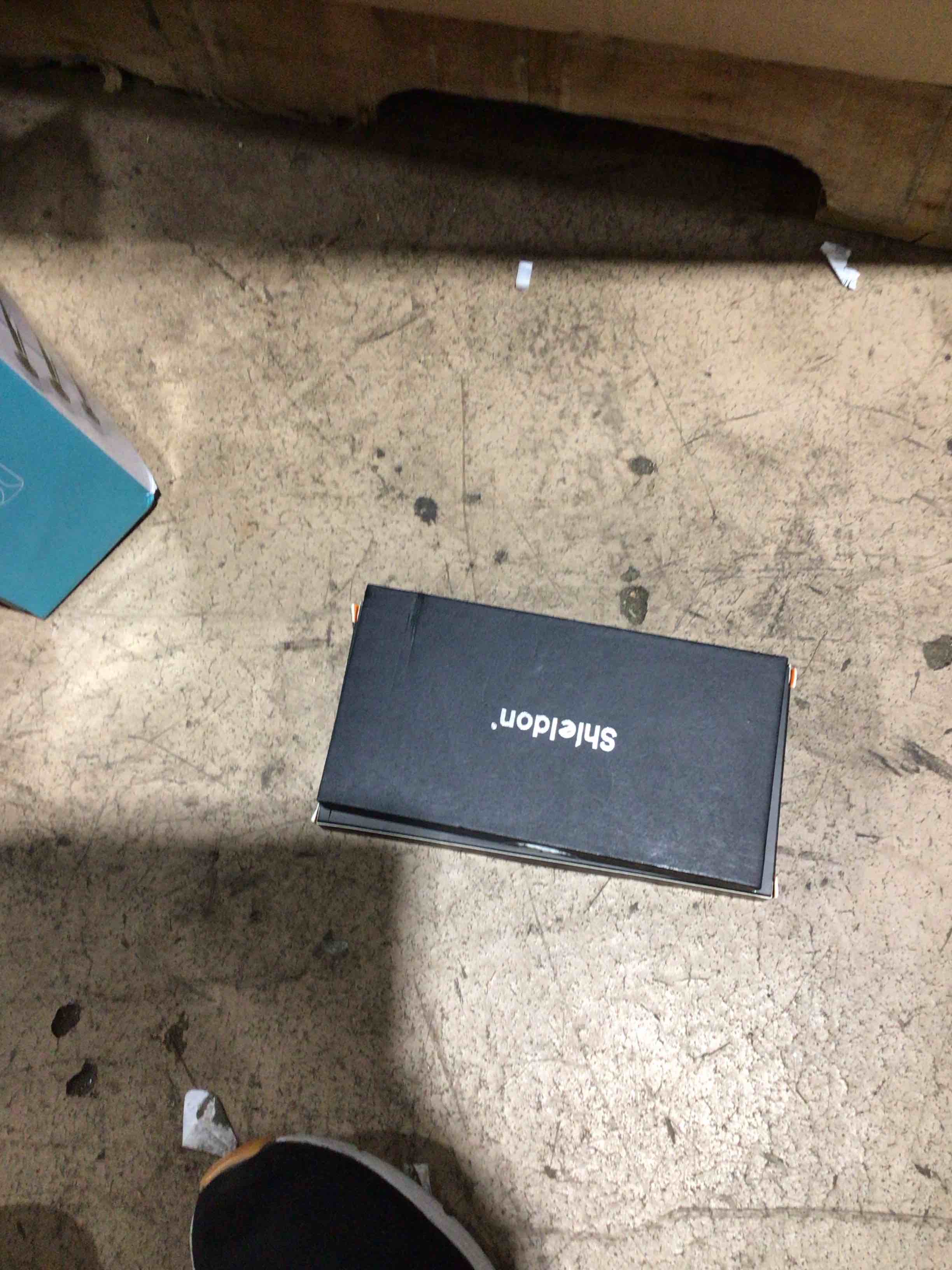 https://s3.amazonaws.com/lotting-images-prod/bidfta/PPE1808901_1750277456936.jpeg