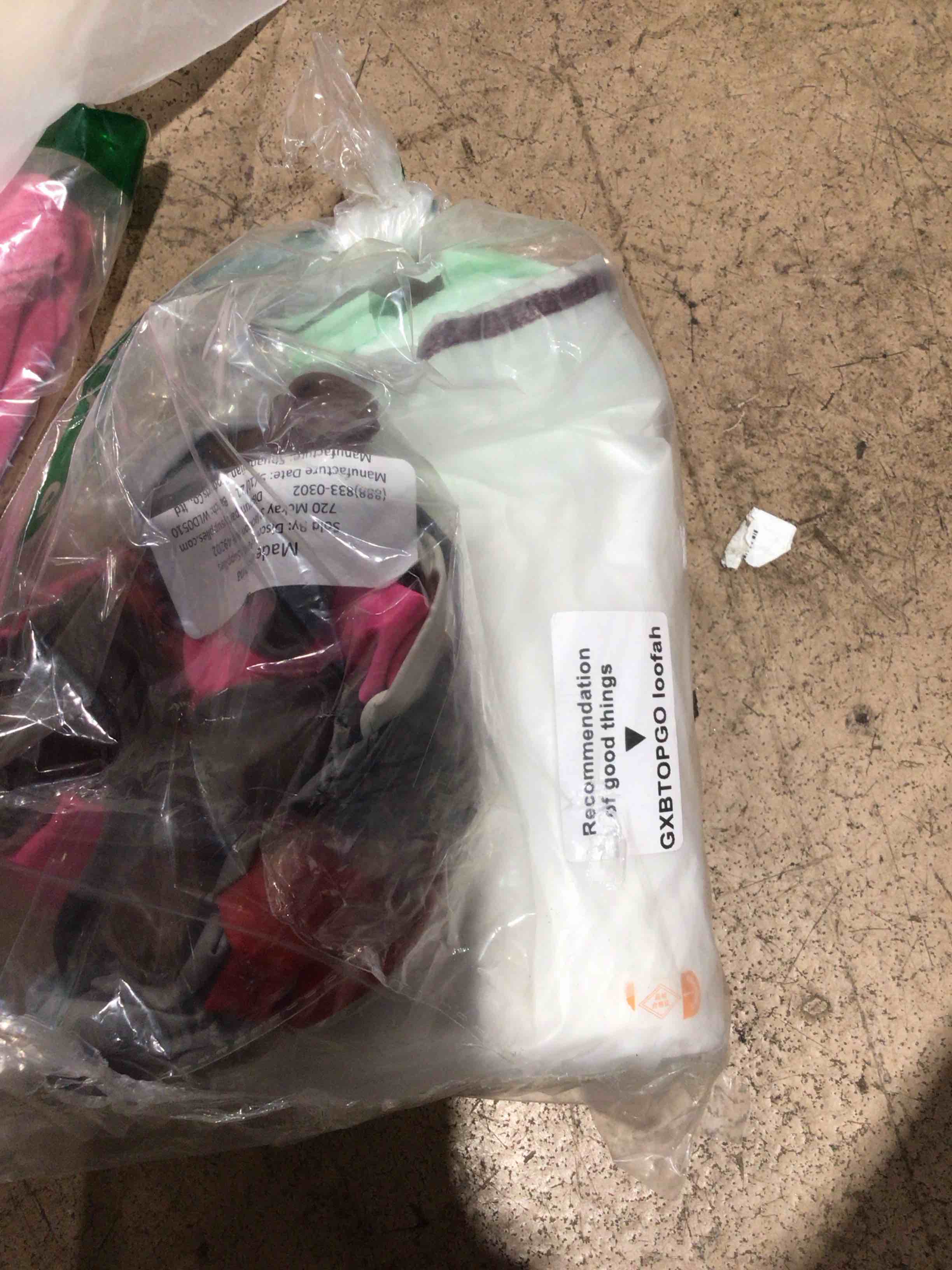 https://s3.amazonaws.com/lotting-images-prod/bidfta/PPE1808984_1750434817037.jpeg