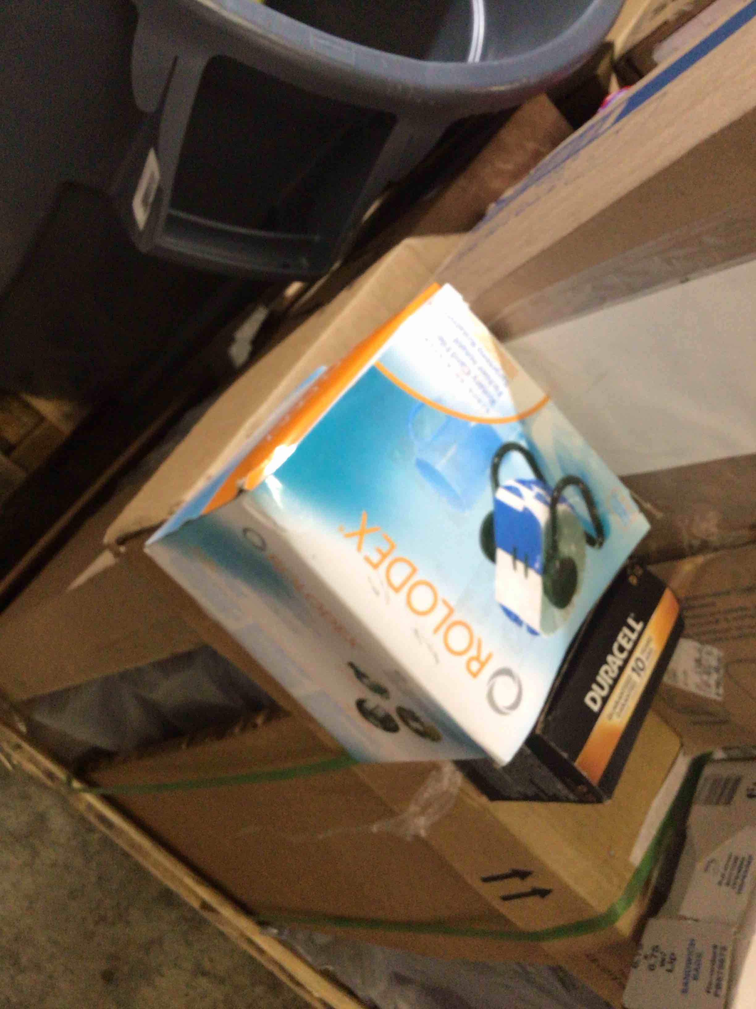 https://s3.amazonaws.com/lotting-images-prod/bidfta/PPE1809102_1750773115207.jpeg