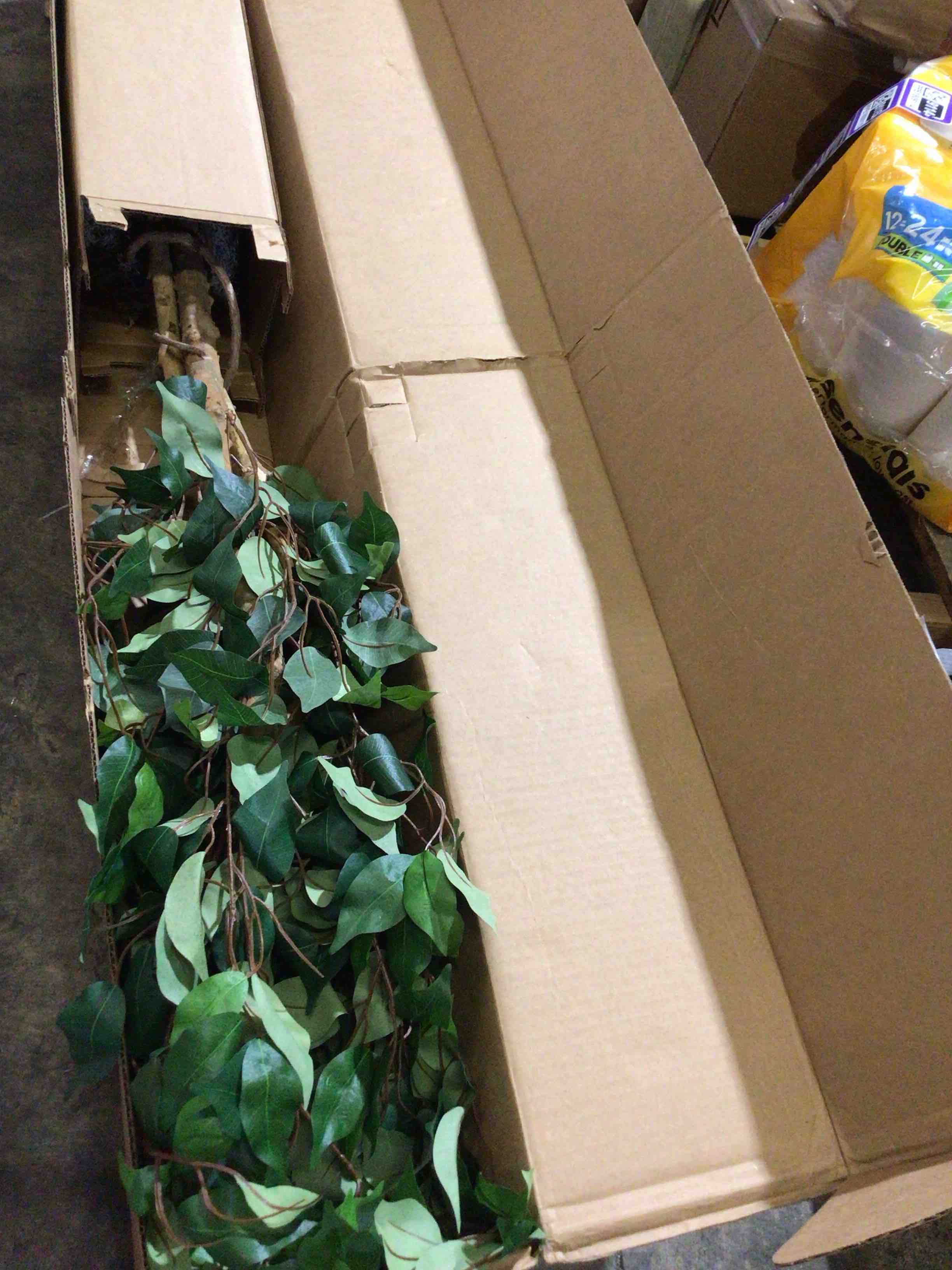 https://s3.amazonaws.com/lotting-images-prod/bidfta/PPE1809114_1750777266766.jpeg