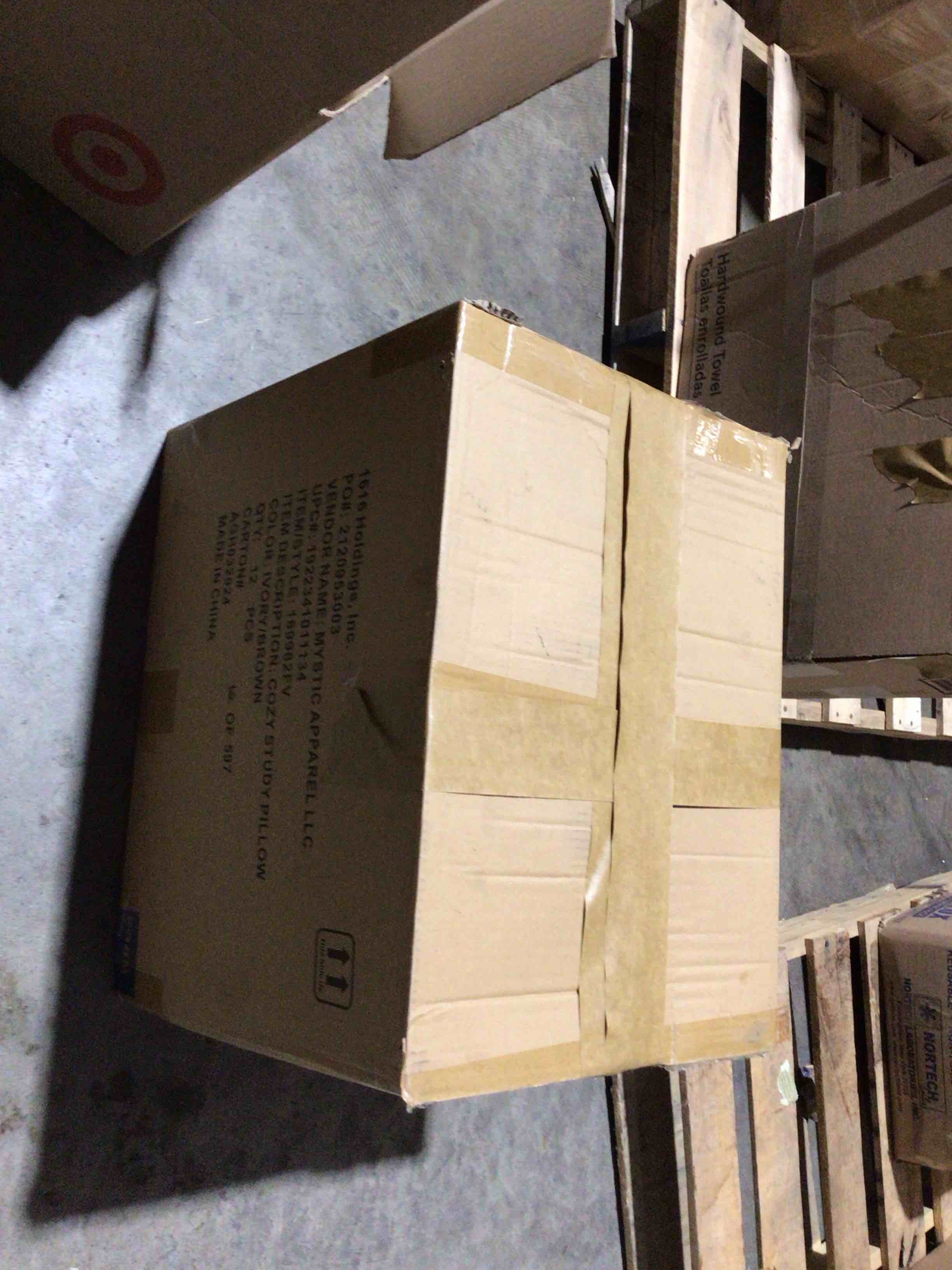 https://s3.amazonaws.com/lotting-images-prod/bidfta/PPE1809260_1750946721464.jpeg