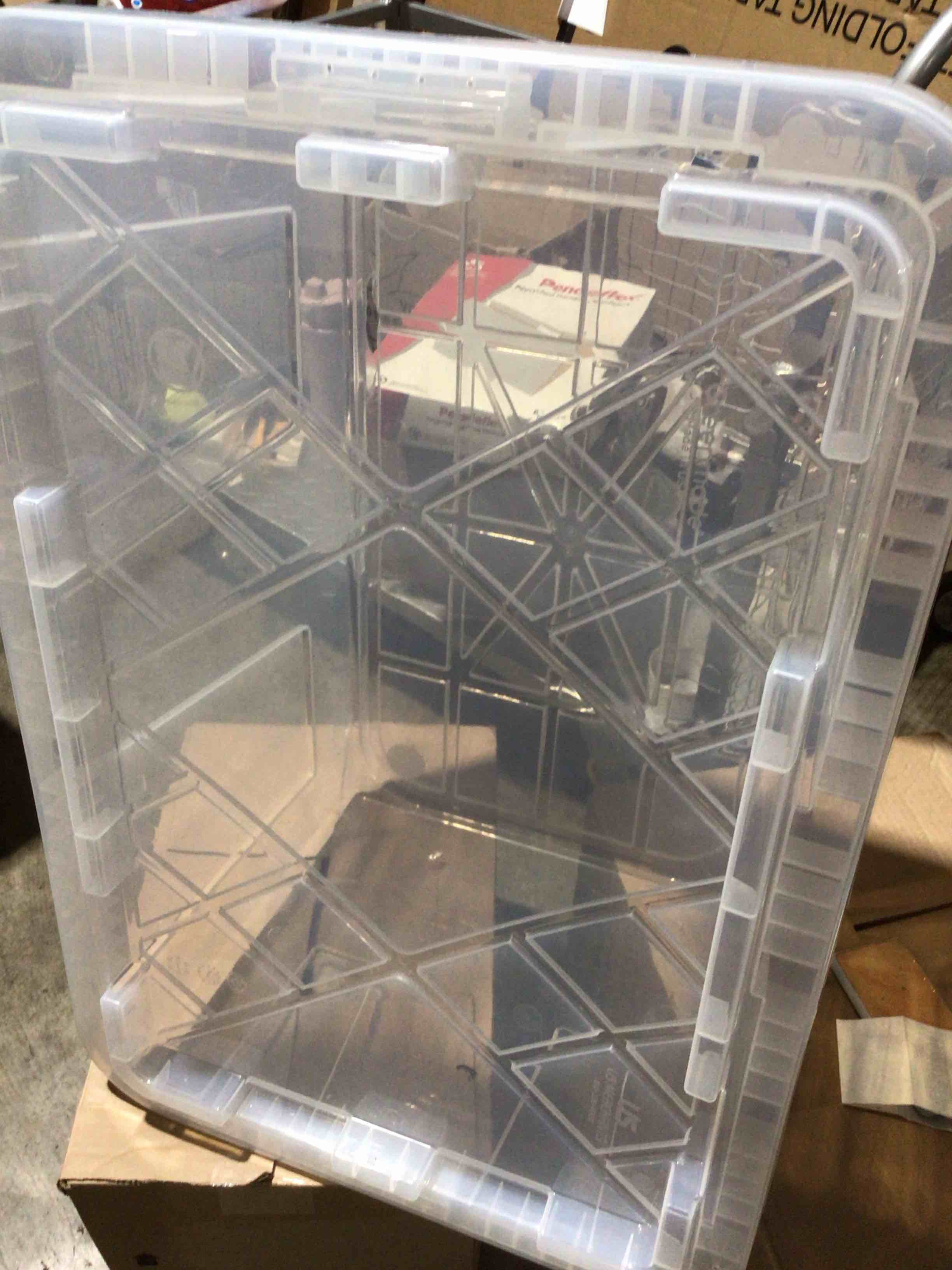 https://s3.amazonaws.com/lotting-images-prod/bidfta/PPE1809298_1750960001344.jpeg