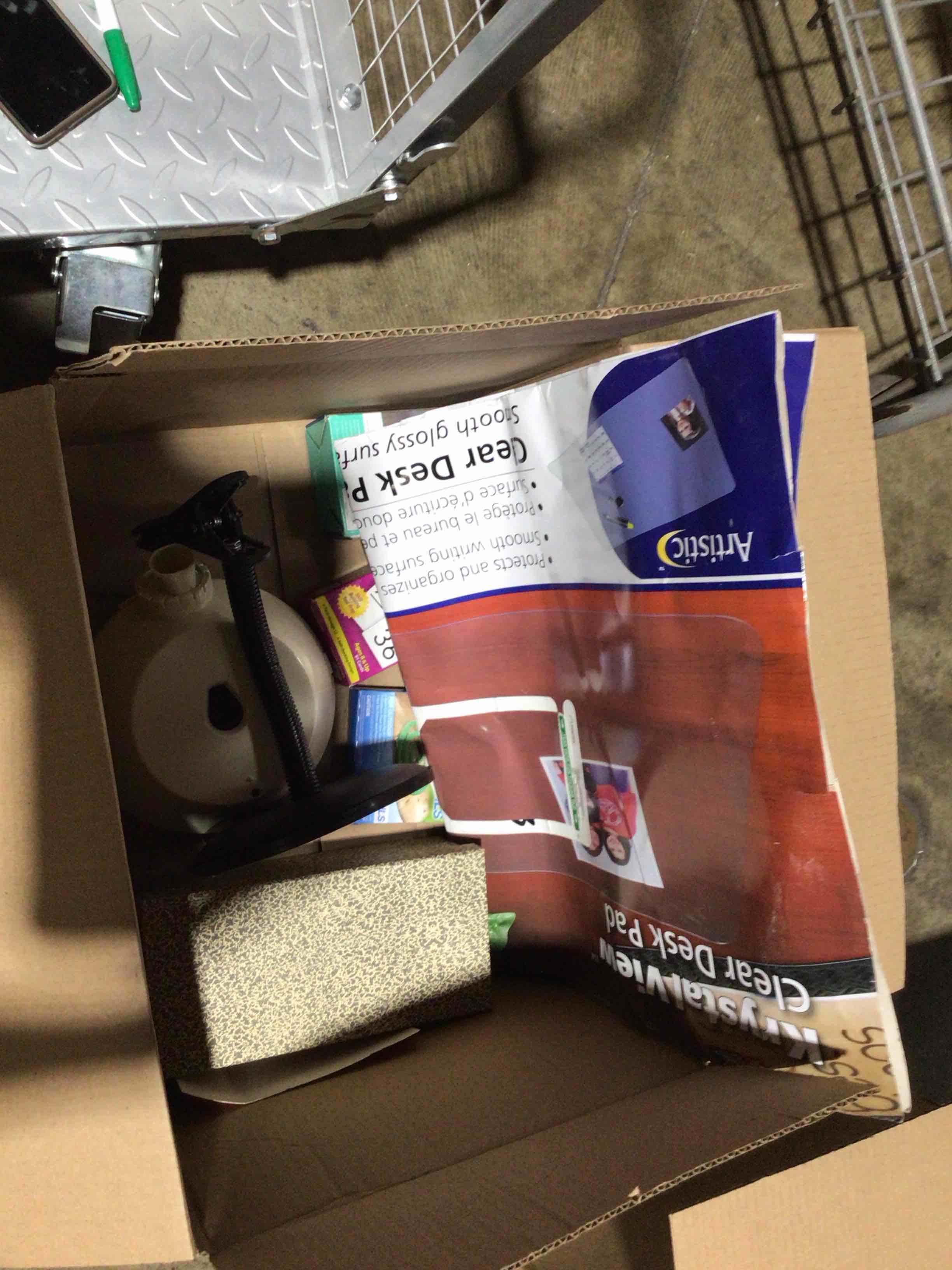 https://s3.amazonaws.com/lotting-images-prod/bidfta/PPE1809326_1750970736515.jpeg