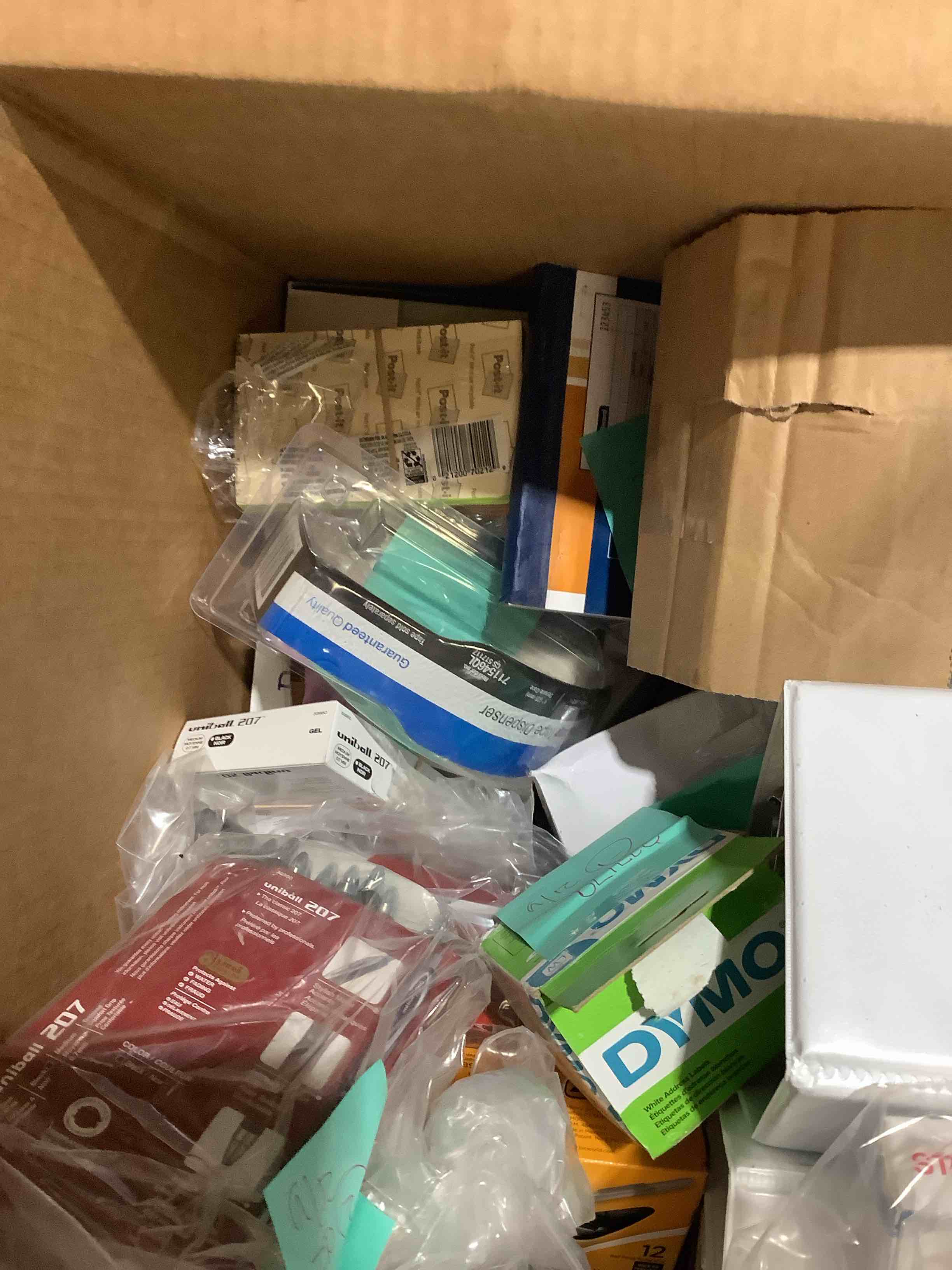 https://s3.amazonaws.com/lotting-images-prod/bidfta/PPE1809415_1751390123346.jpeg