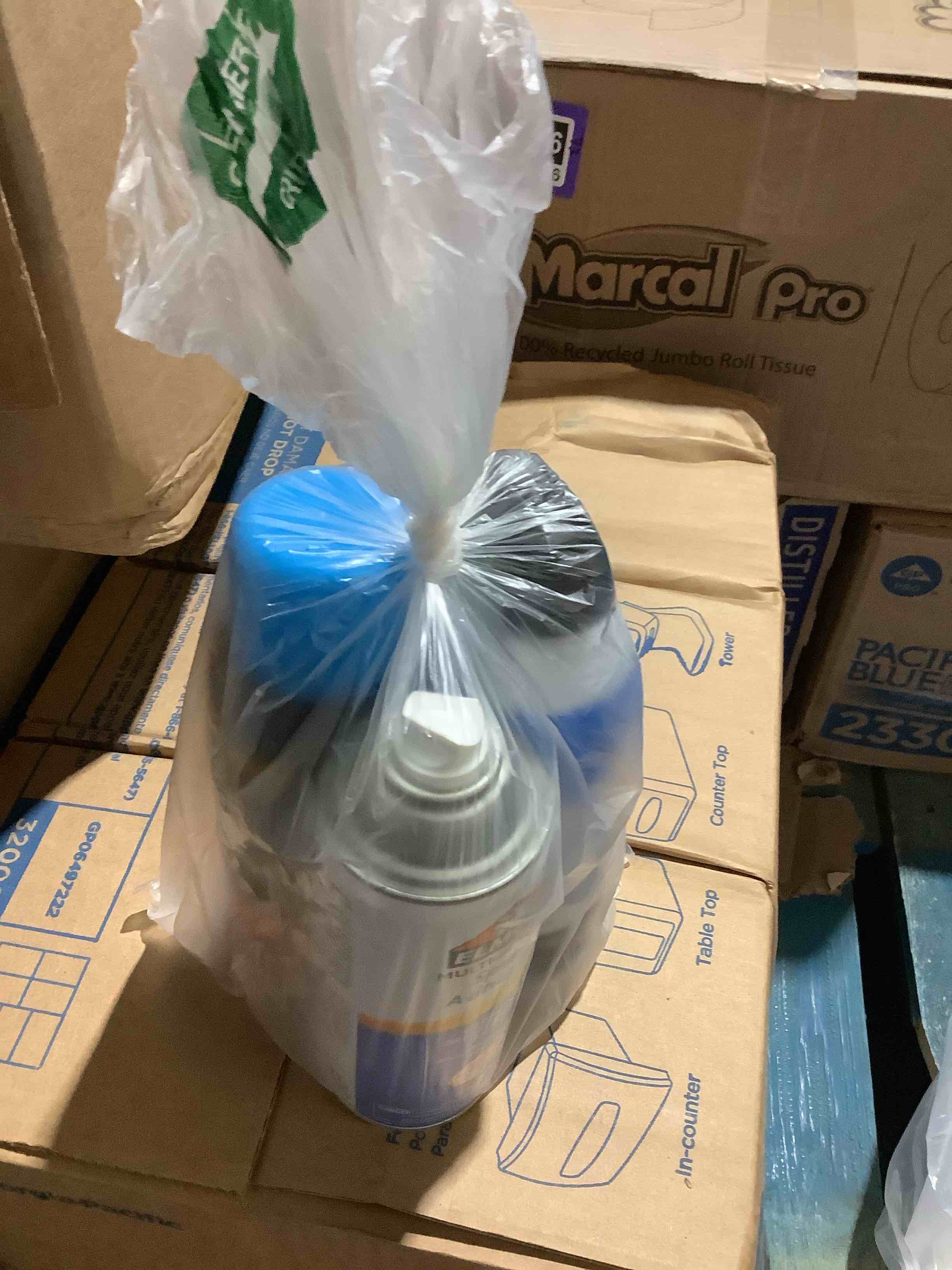 https://s3.amazonaws.com/lotting-images-prod/bidfta/PPE1809480_1751468978437.jpeg