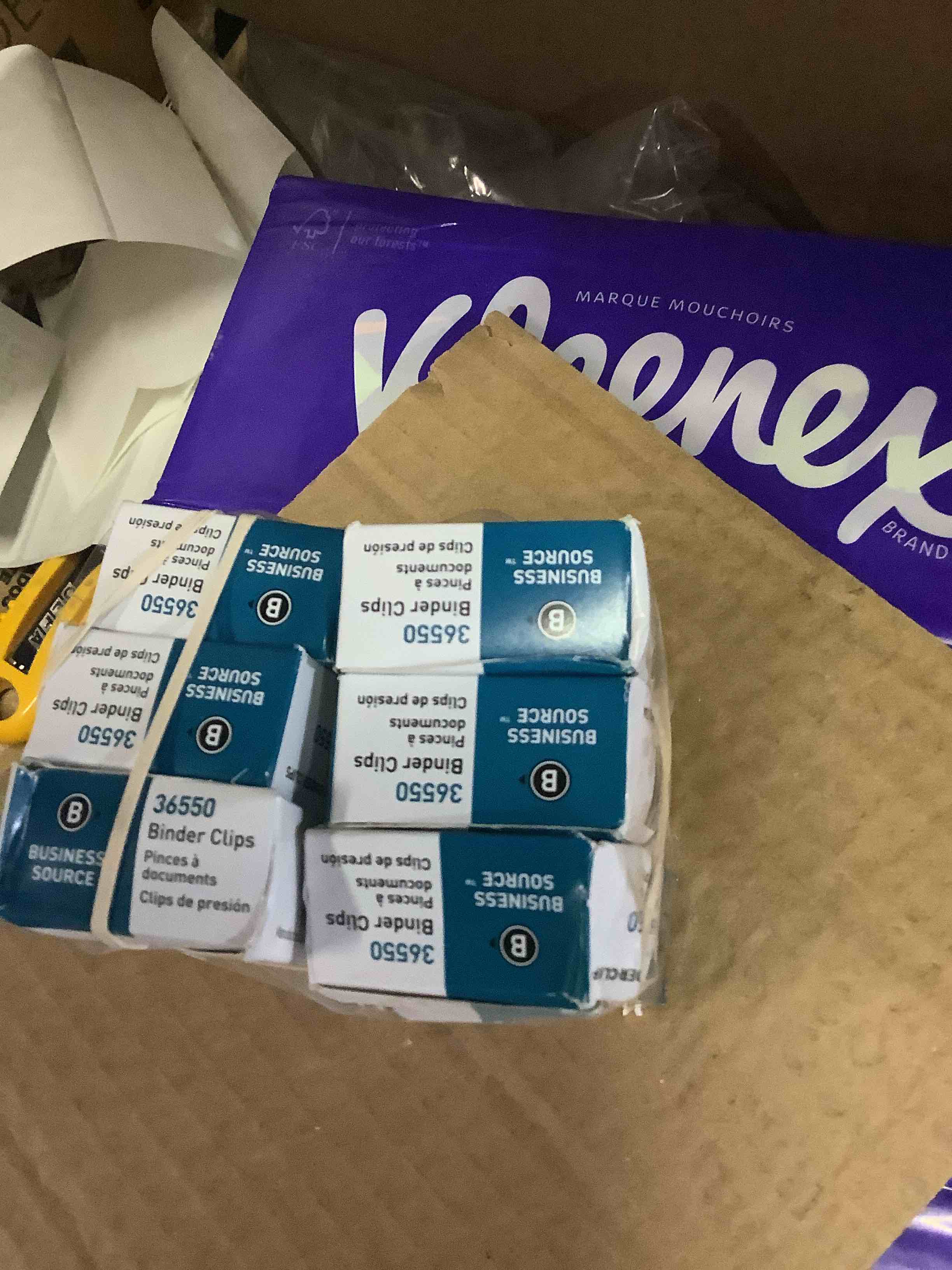 https://s3.amazonaws.com/lotting-images-prod/bidfta/PPE1809632_1751913075085.jpeg