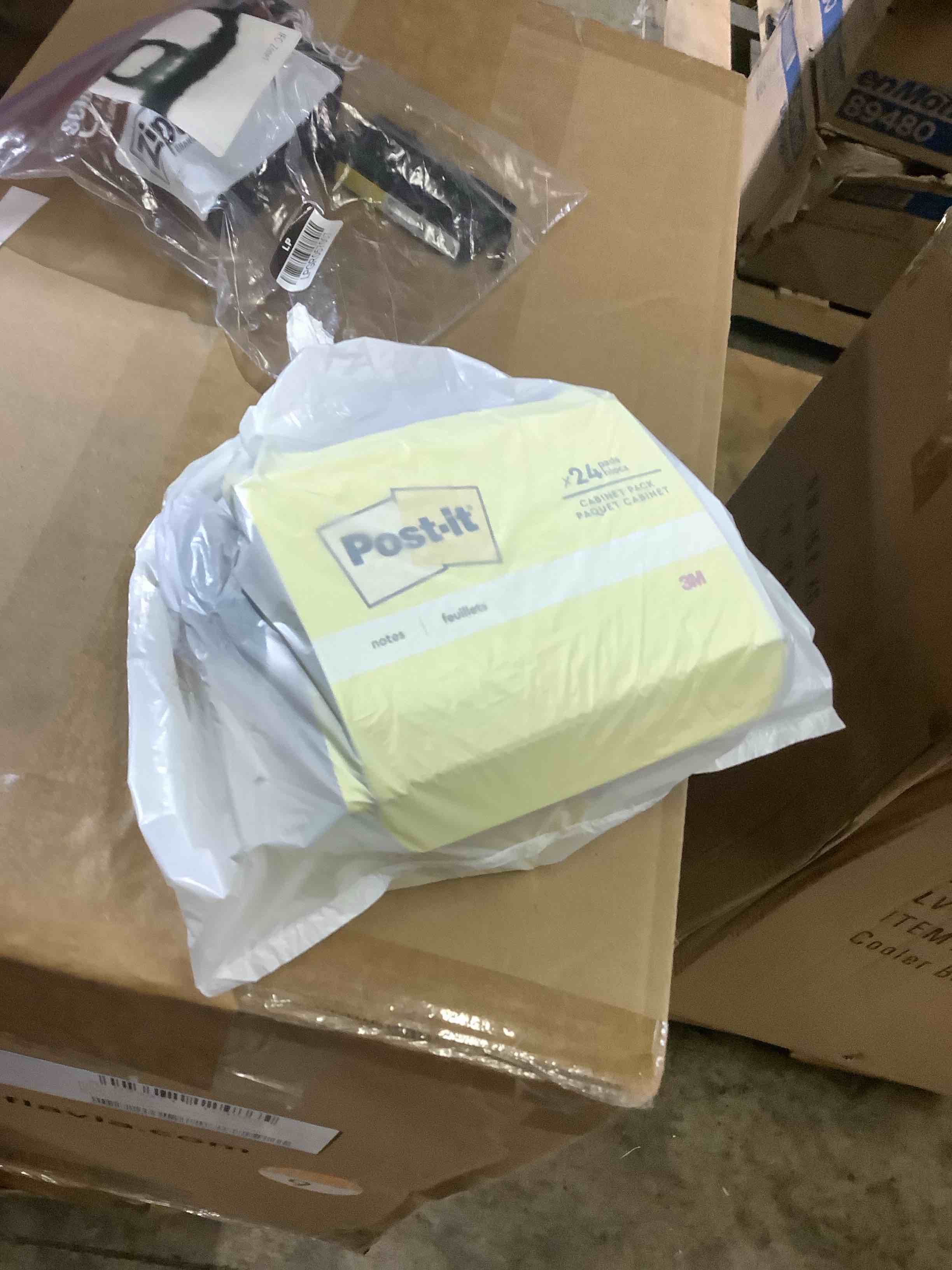 https://s3.amazonaws.com/lotting-images-prod/bidfta/PPE1809636_1751914487246.jpeg