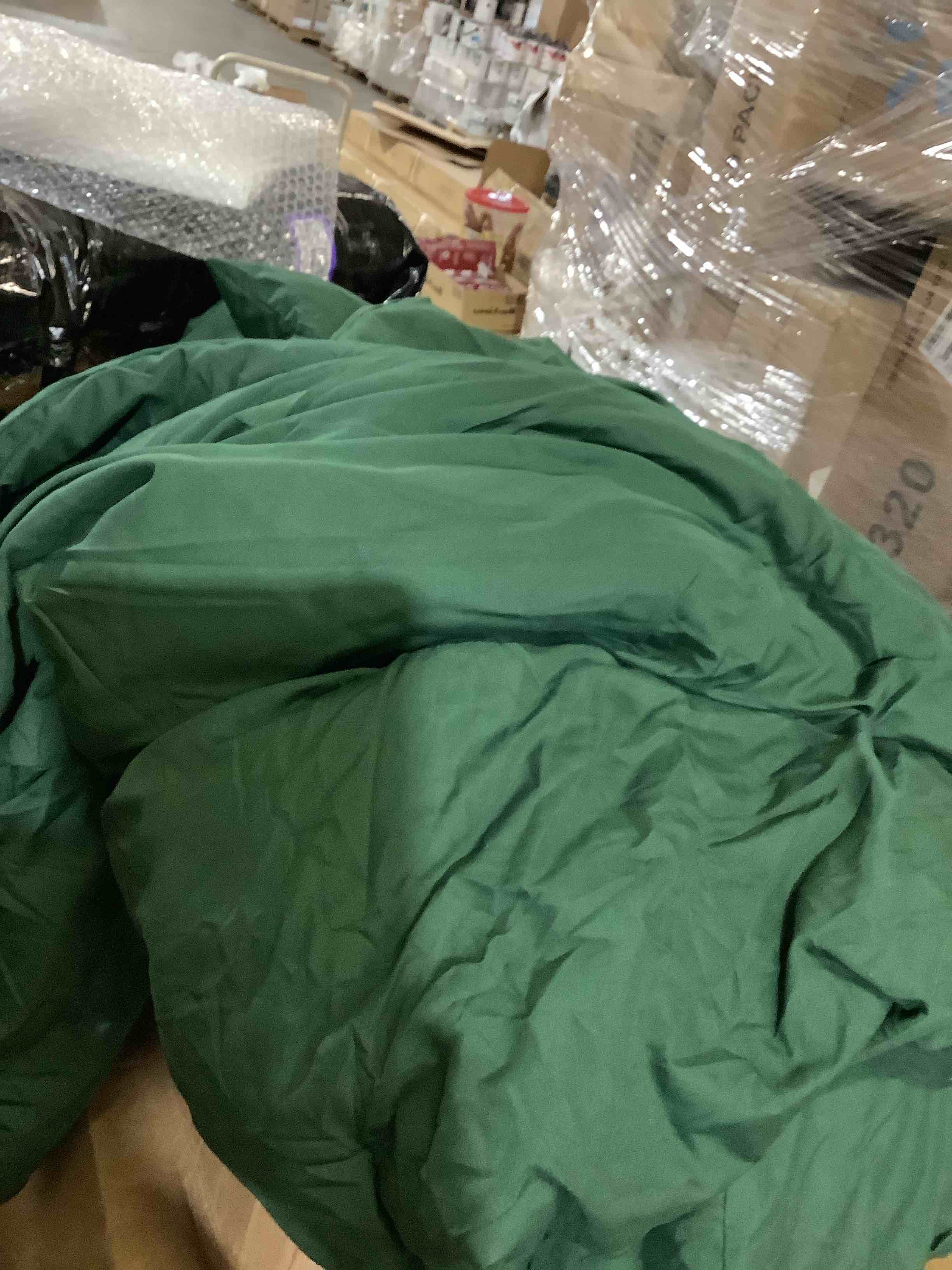 https://s3.amazonaws.com/lotting-images-prod/bidfta/PPE1809783_1752079367953.jpeg