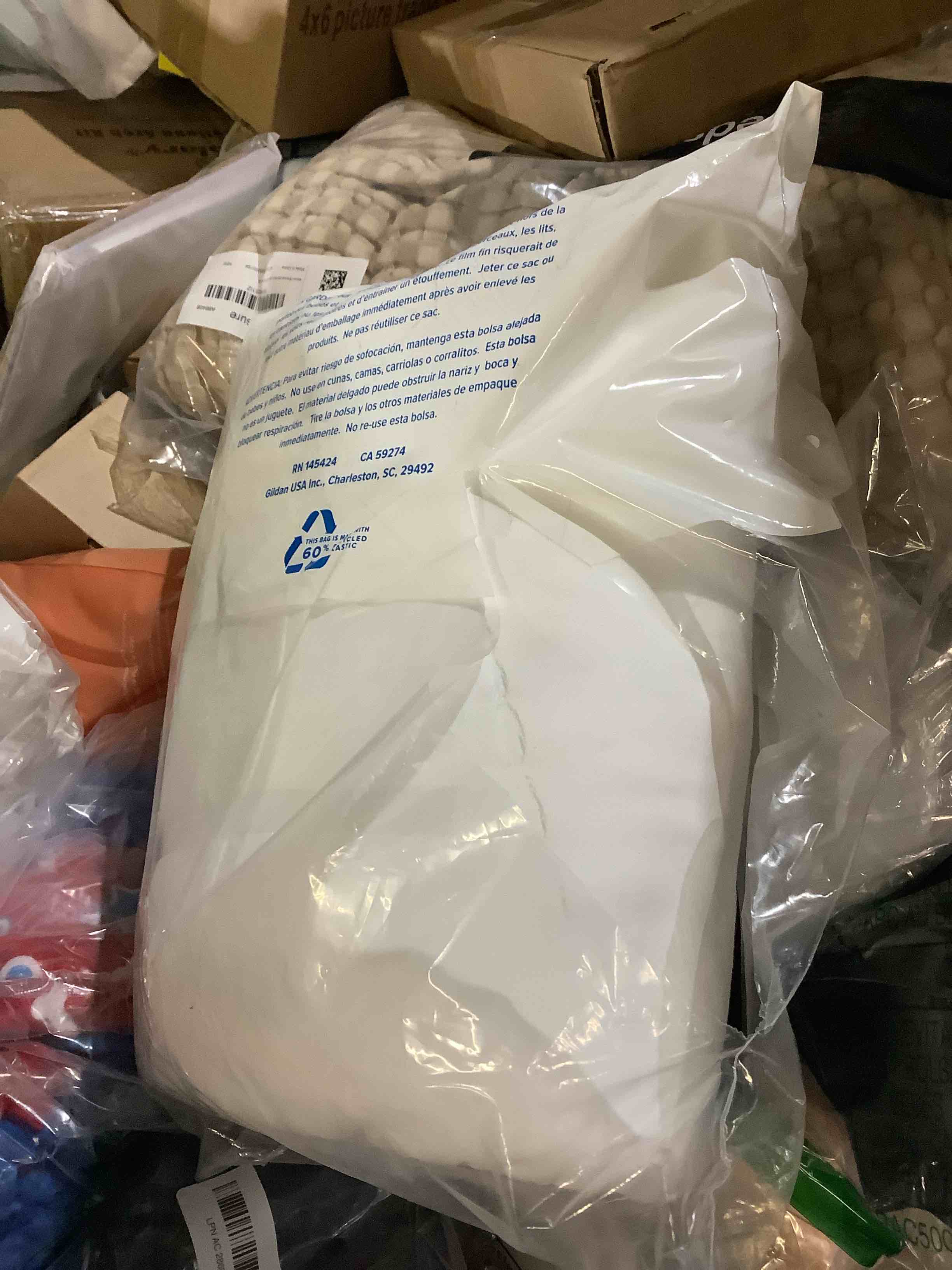 https://s3.amazonaws.com/lotting-images-prod/bidfta/PPE1809802_1752084804543.jpeg